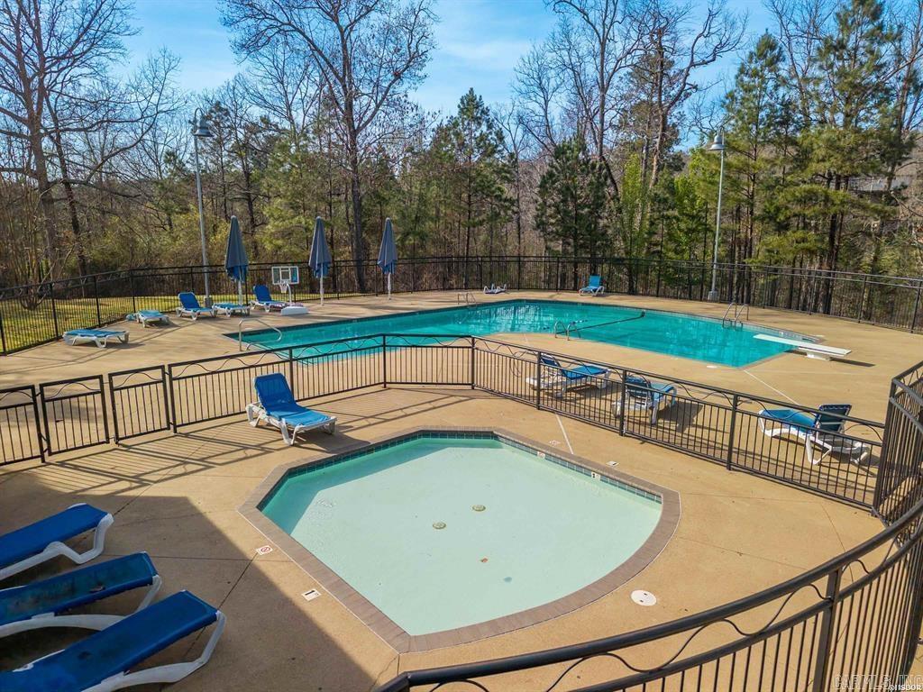 Red Oak Ridge - Residential