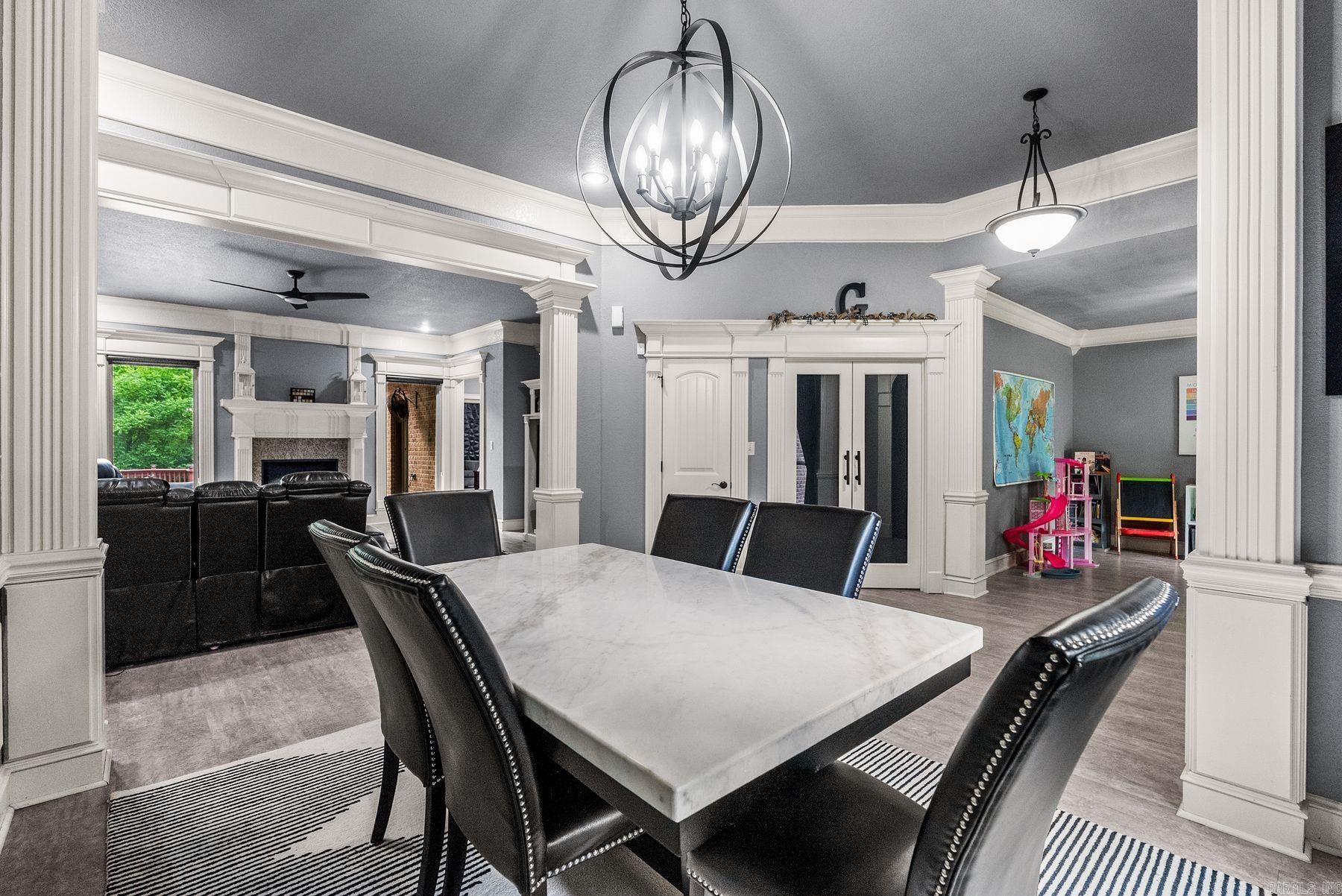 MOUNTAIN VALLEY ESTATES - Residential