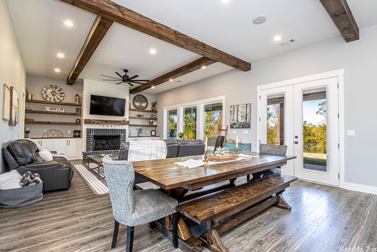 KENTUCKY HILLS - Residential
