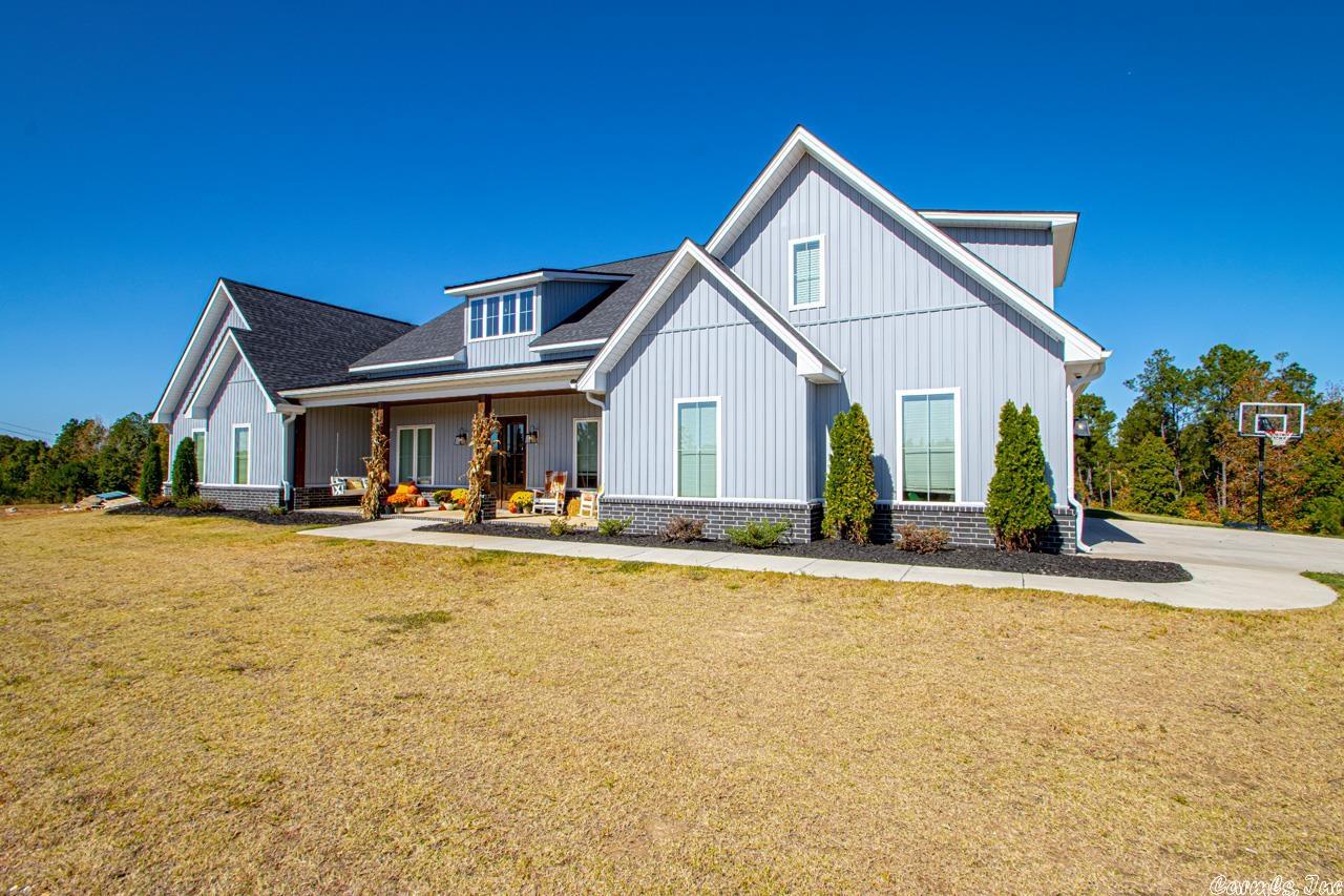 KENTUCKY HILLS - Residential