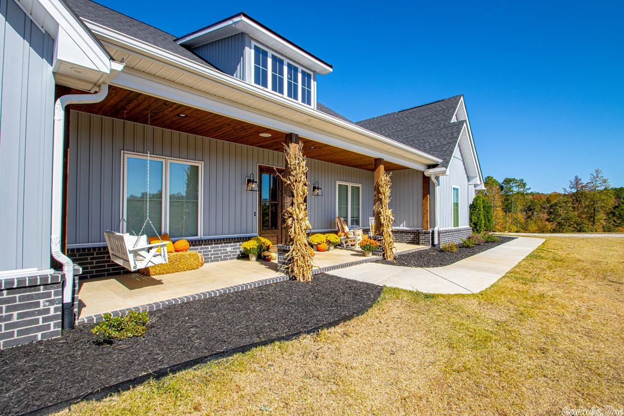 KENTUCKY HILLS - Residential