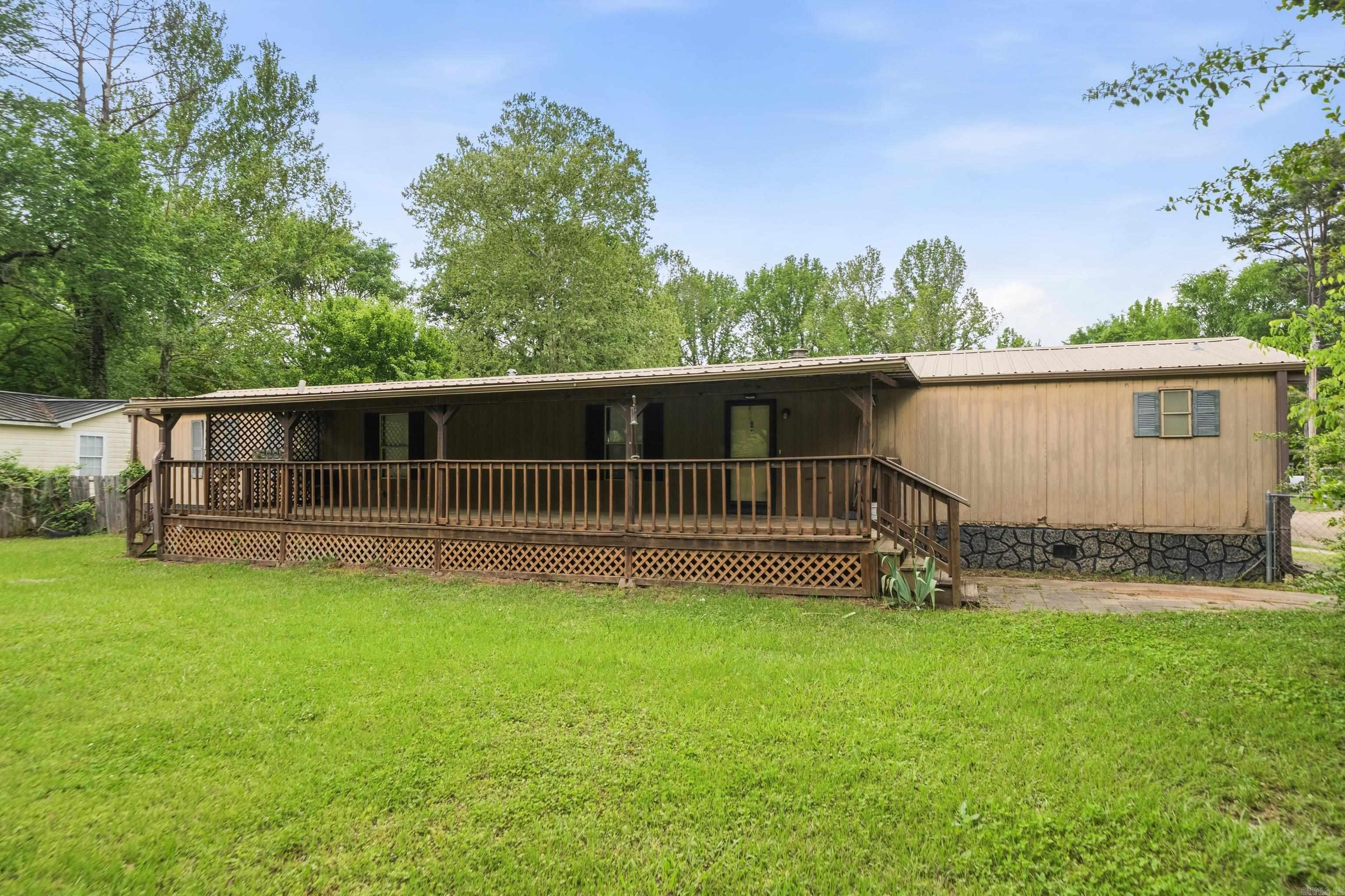 Lake Hamilton Outside - Residential