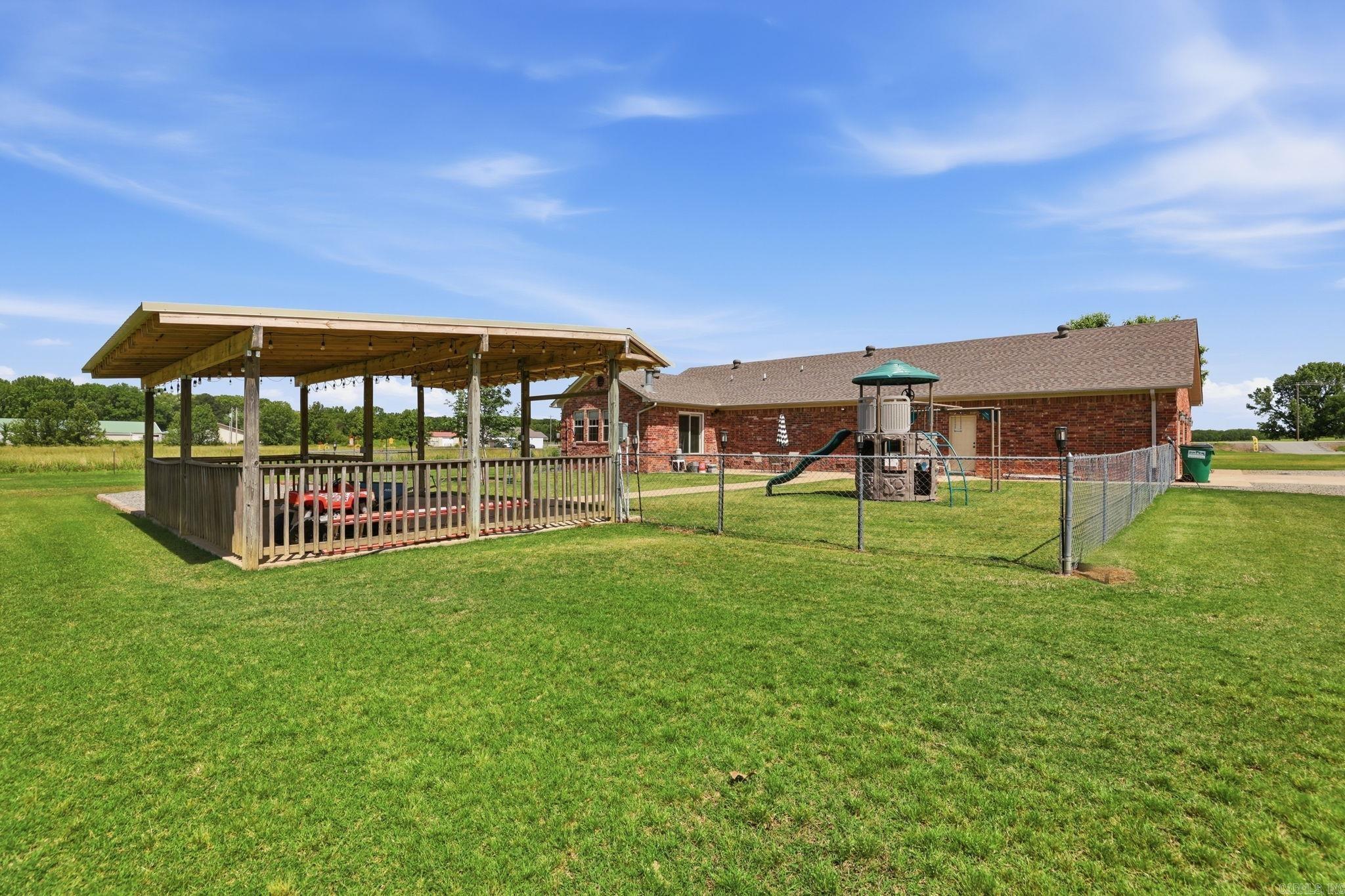 Metes & Bounds - Residential