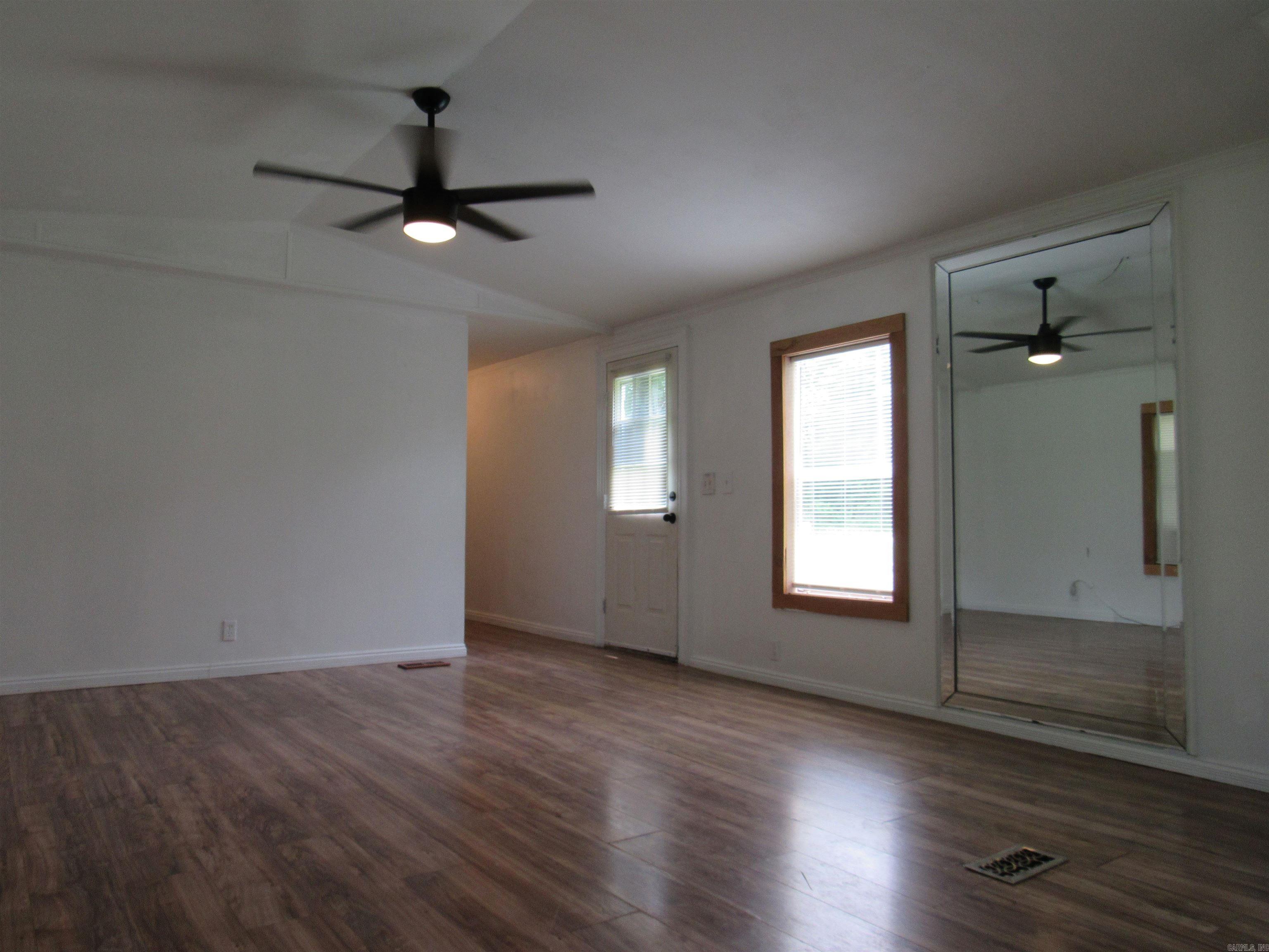 Metes & Bounds - Residential Lease