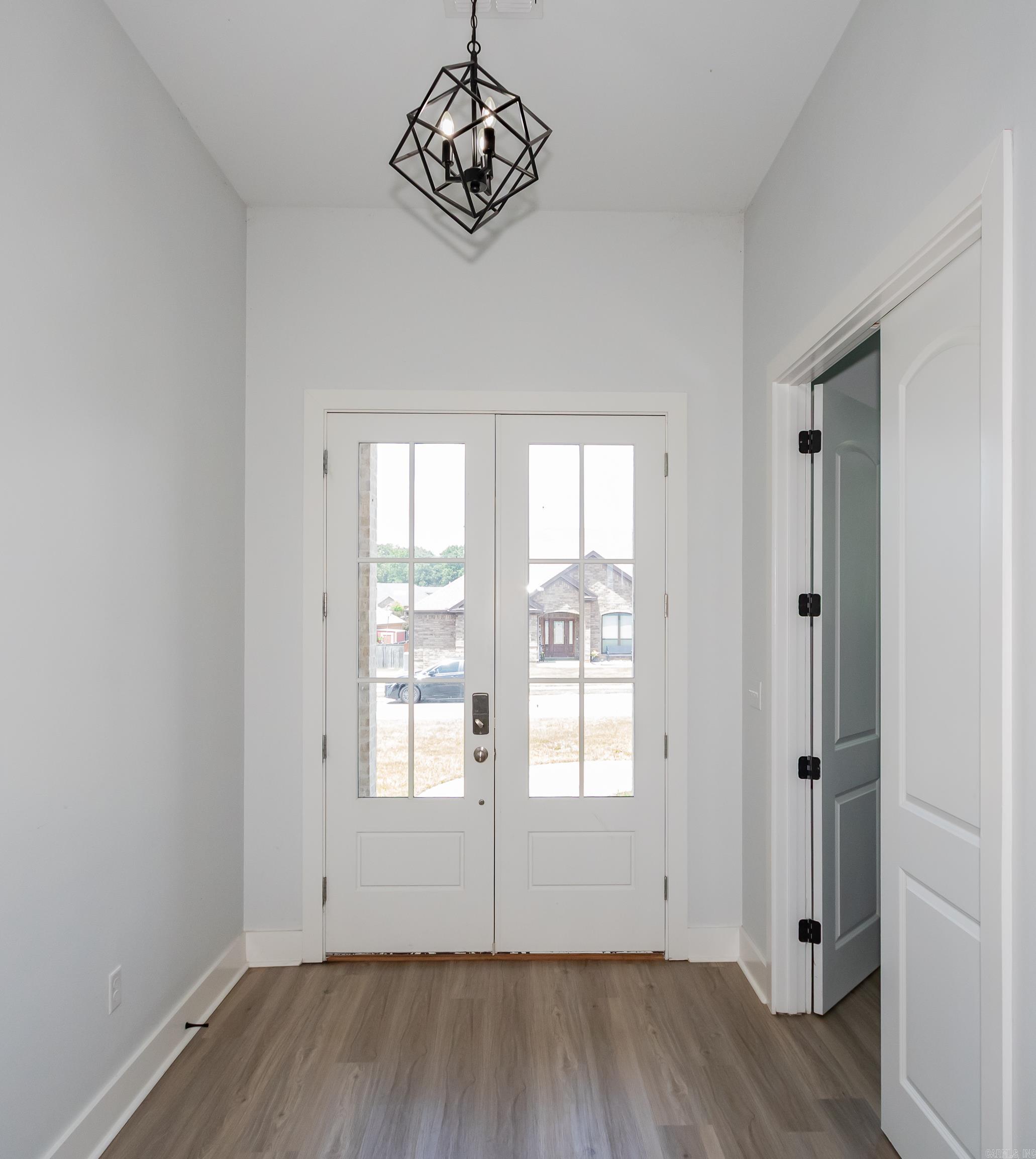 North Lake Estates - Residential