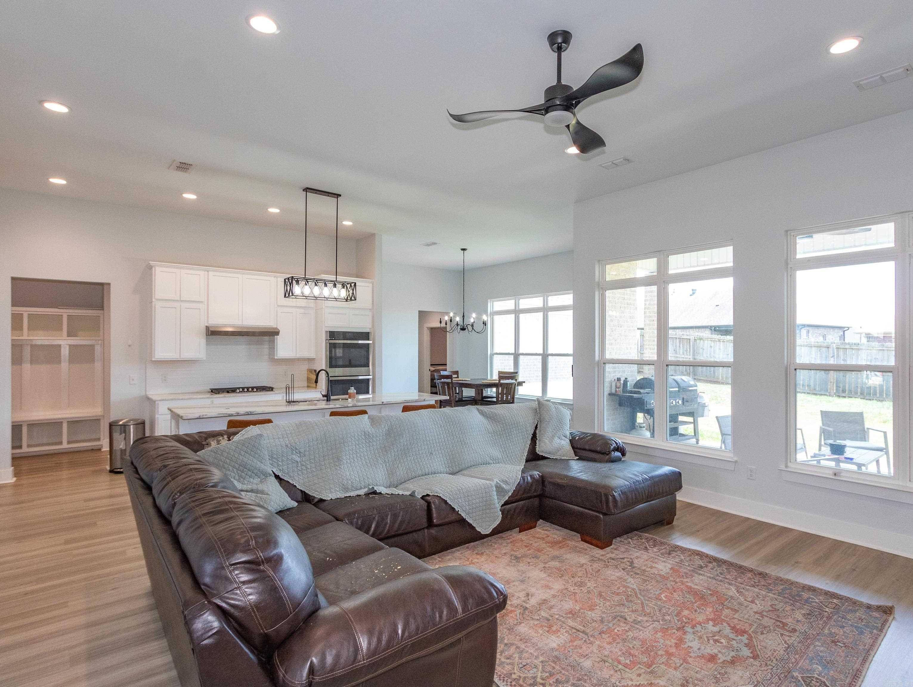 North Lake Estates - Residential
