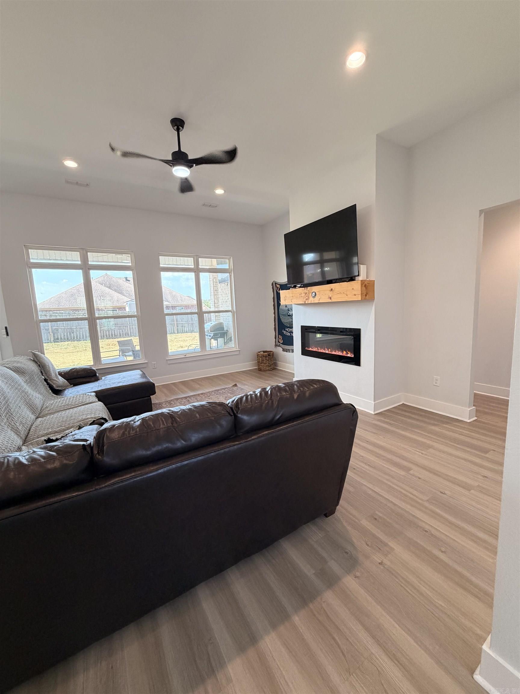 North Lake Estates - Residential