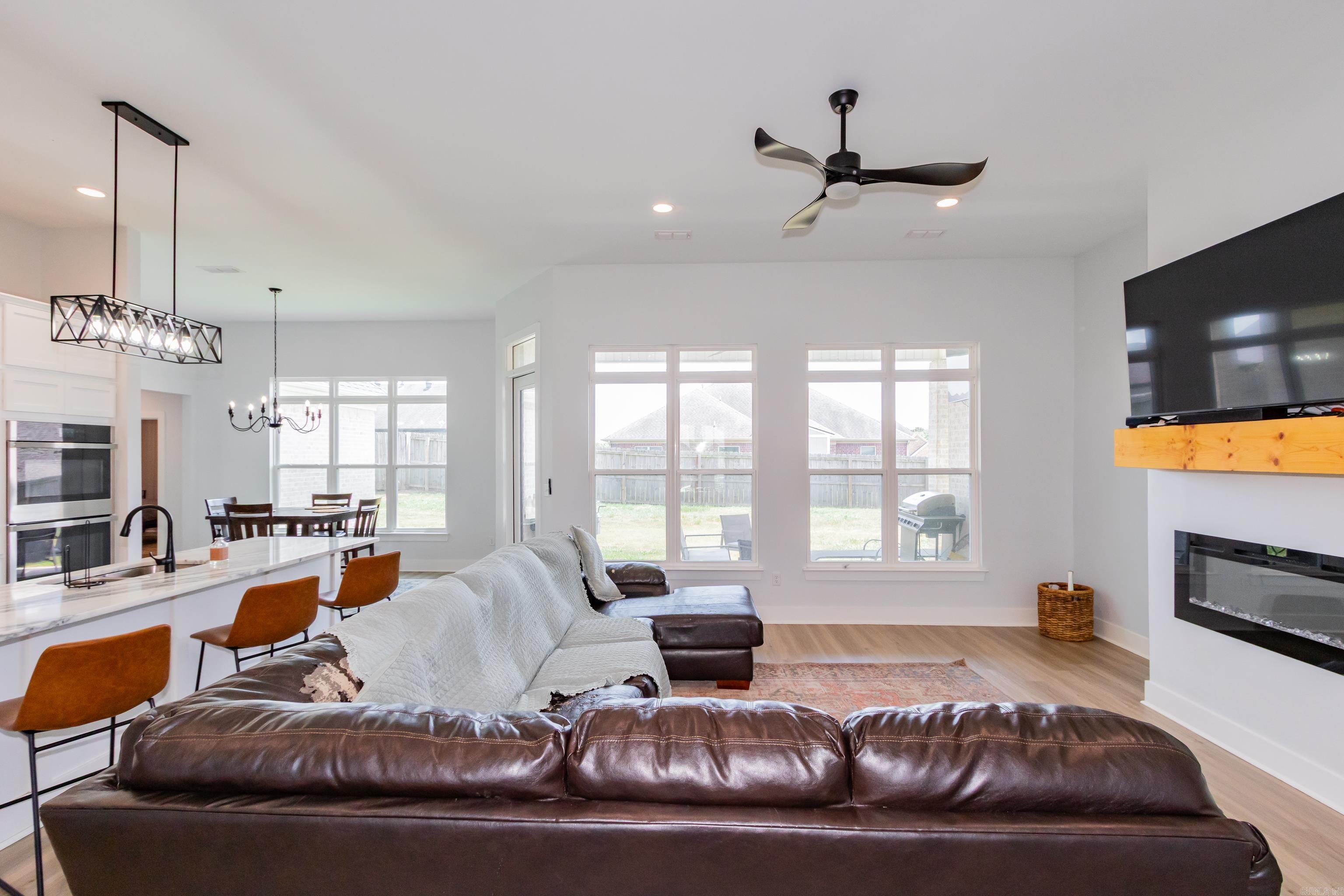 North Lake Estates - Residential