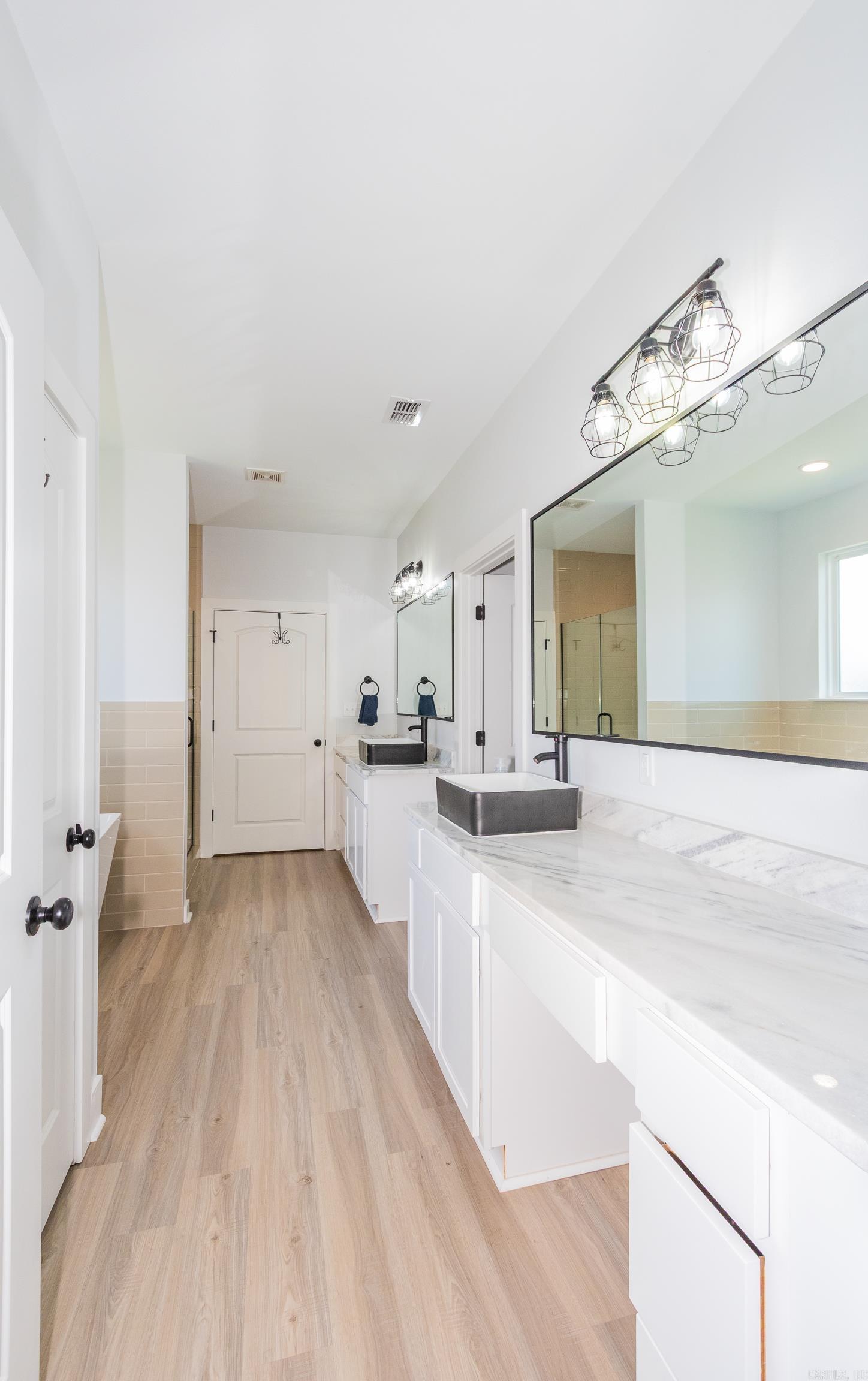 North Lake Estates - Residential