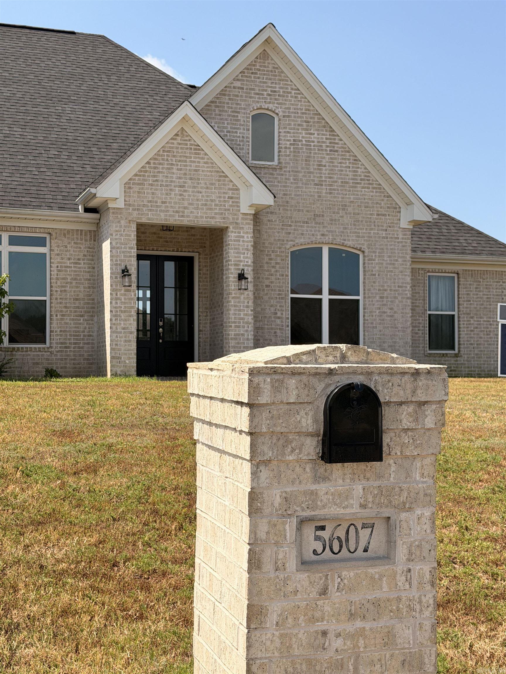 North Lake Estates - Residential