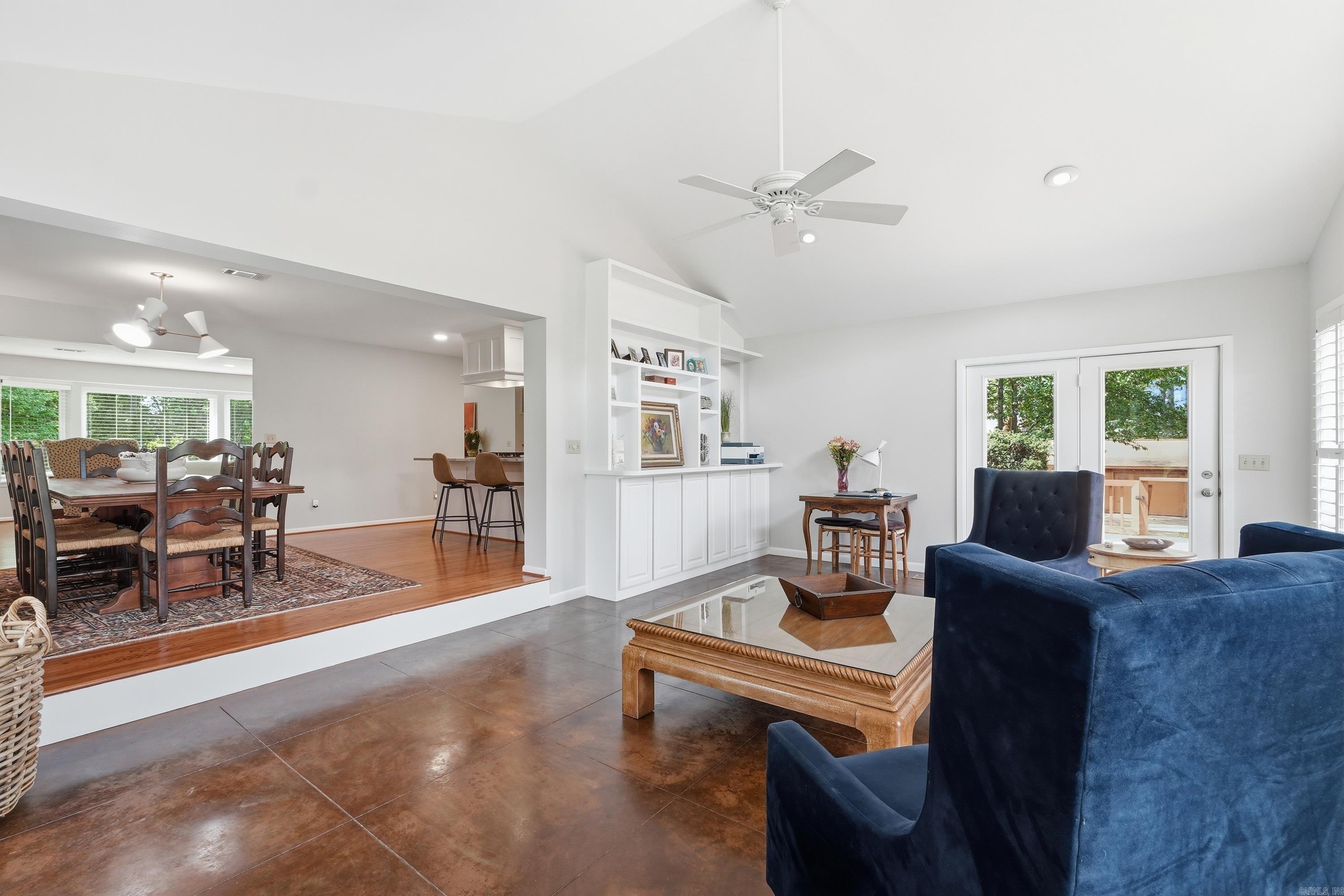 Naple Heights - Residential