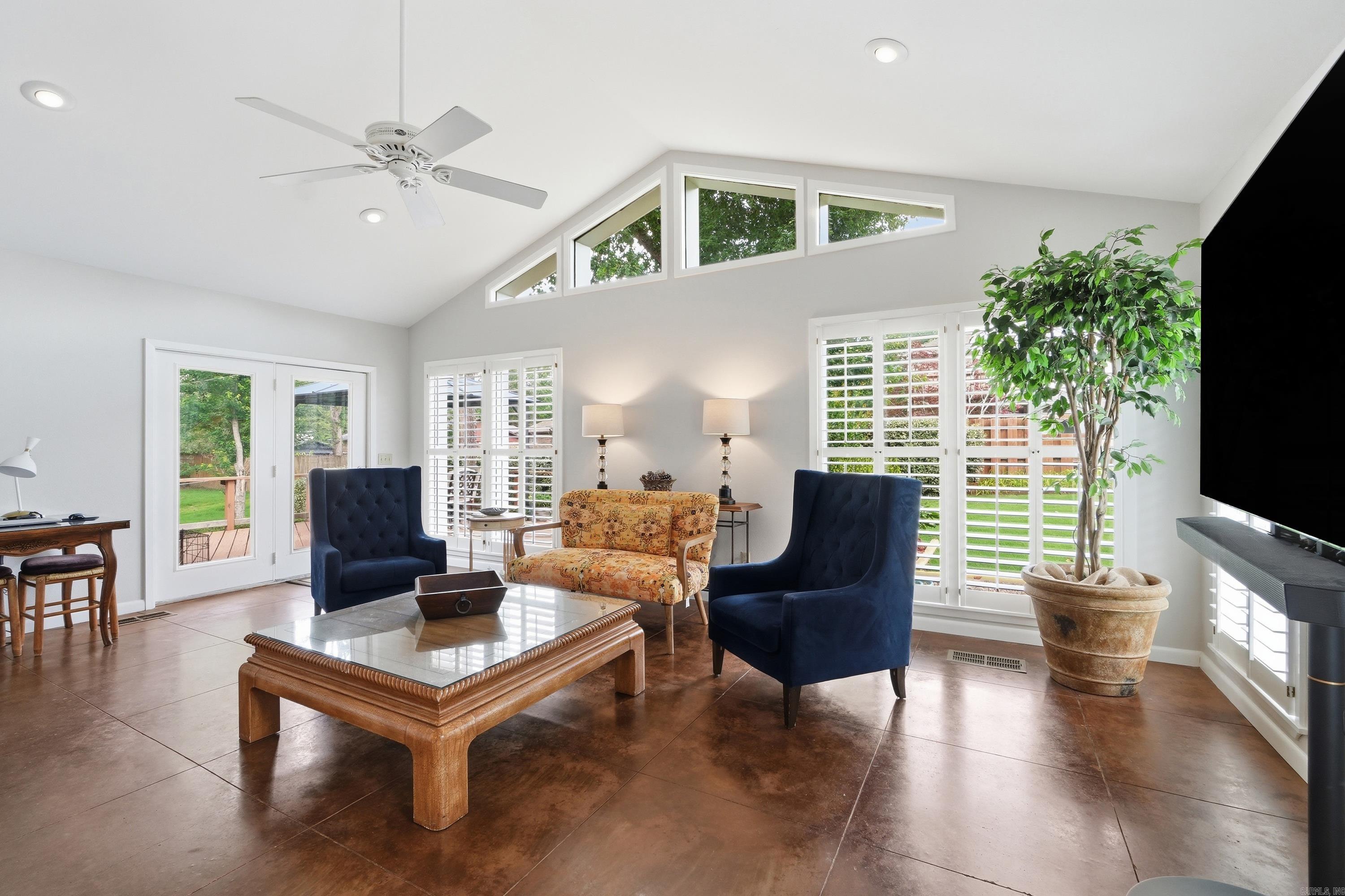 Naple Heights - Residential