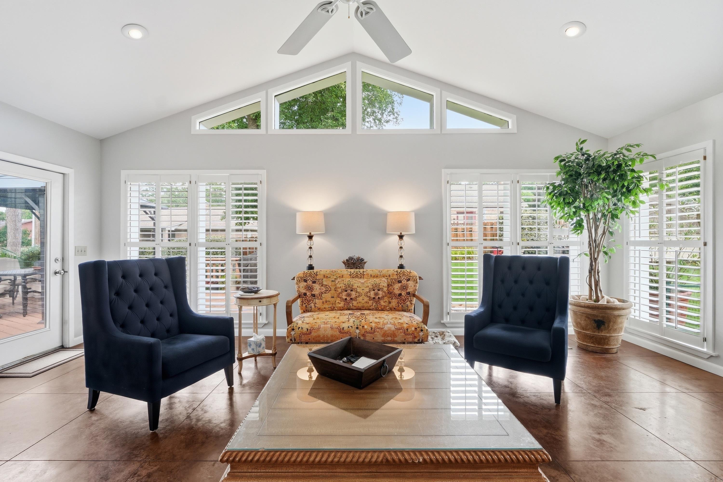 Naple Heights - Residential
