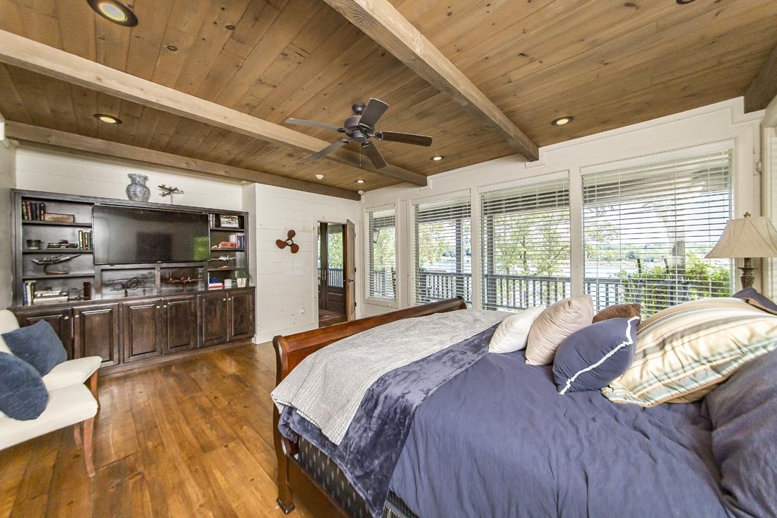 LAKESHORE BONDAIRE - LAKE - Residential