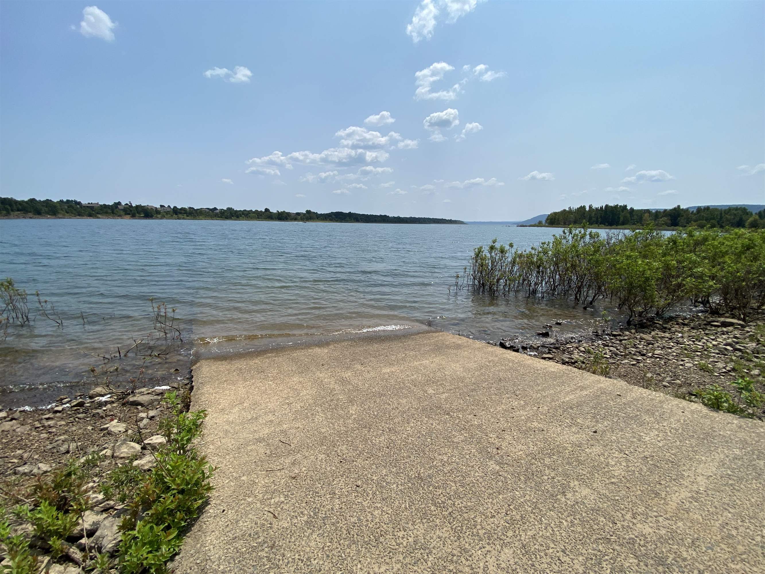 LAKESHORE BONDAIRE - LAKE - Residential