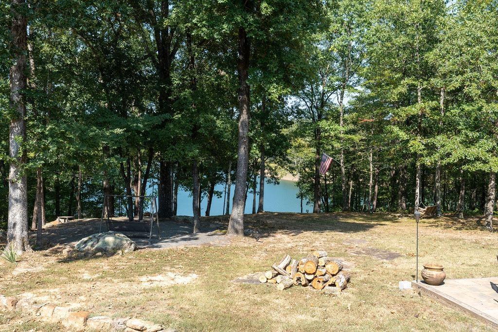 TWIN COVE ESTATES - LAKE - Residential