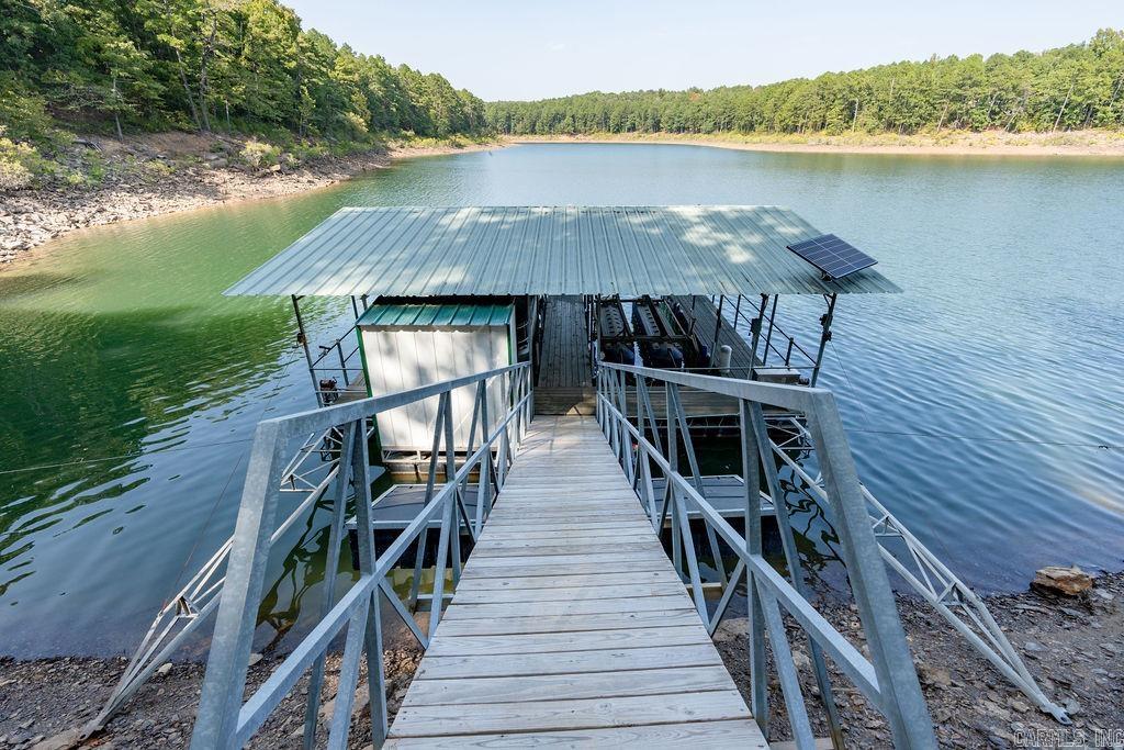 TWIN COVE ESTATES - LAKE - Residential