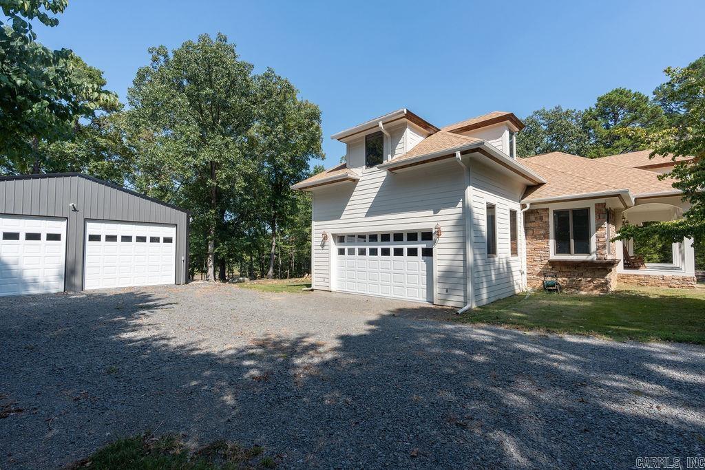 TWIN COVE ESTATES - LAKE - Residential