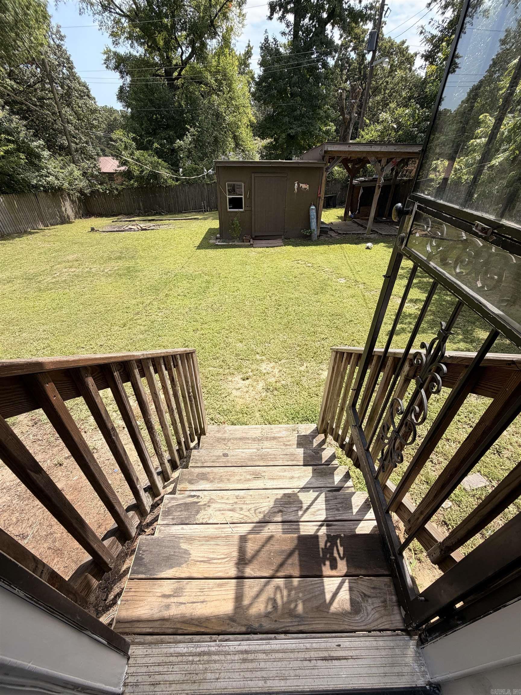 WAKEFIELD VILLAGE - Residential