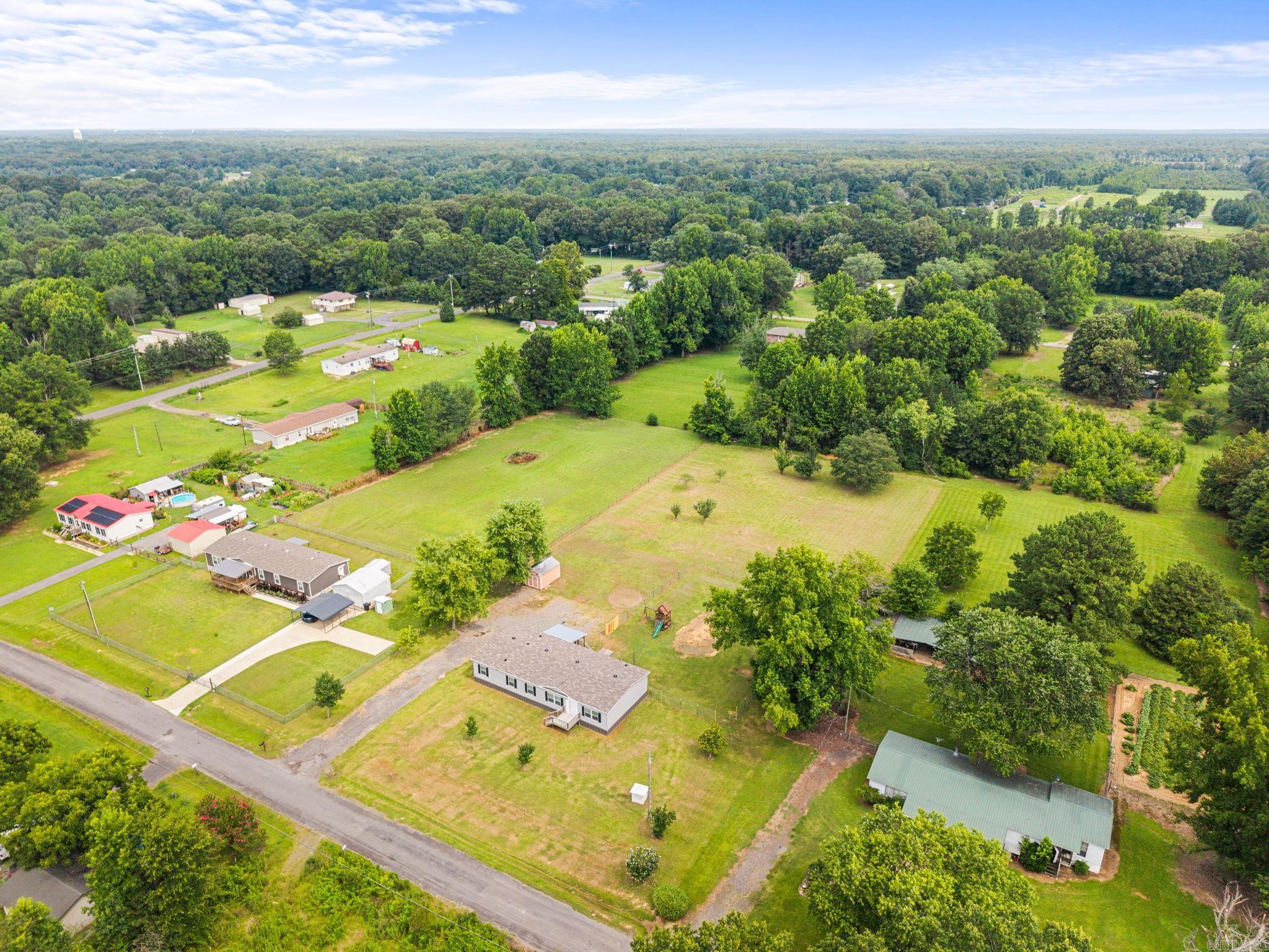 EAST MEADOW - Residential