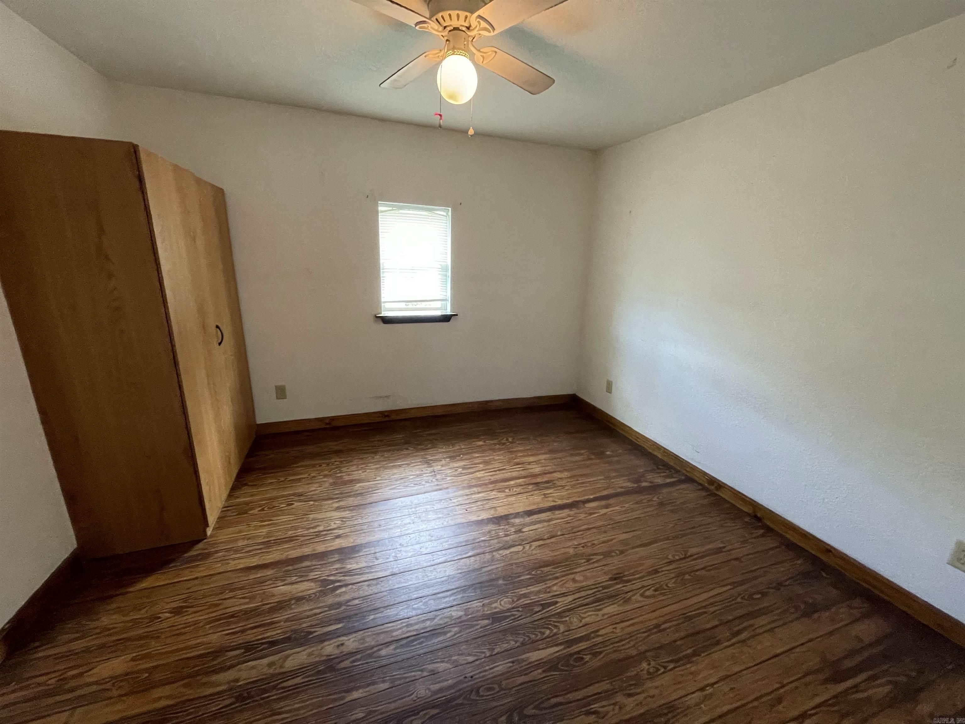 Mena Original - Residential Lease
