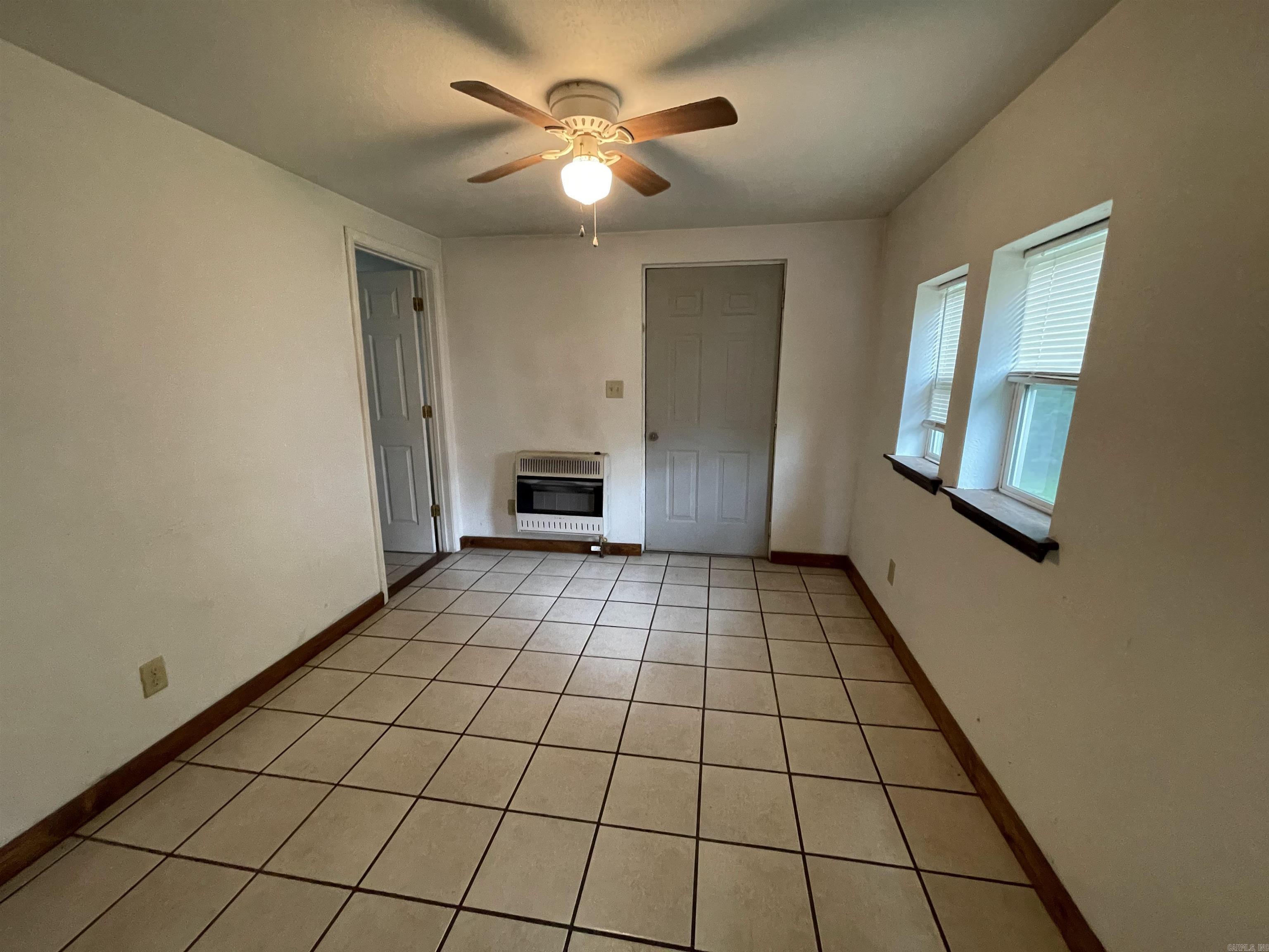 Mena Original - Residential Lease