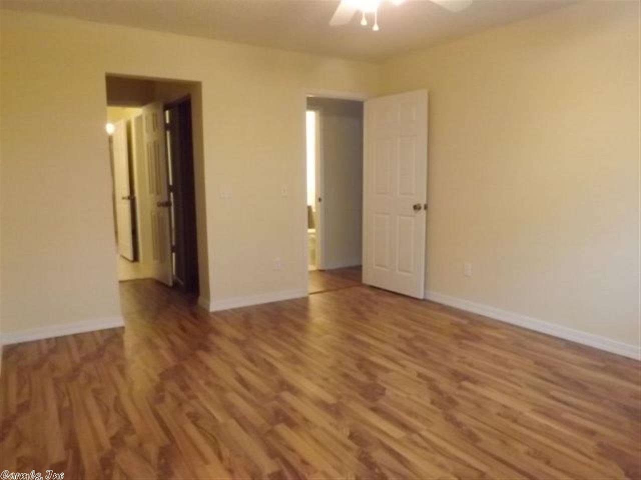 Cherokee Courts - Residential