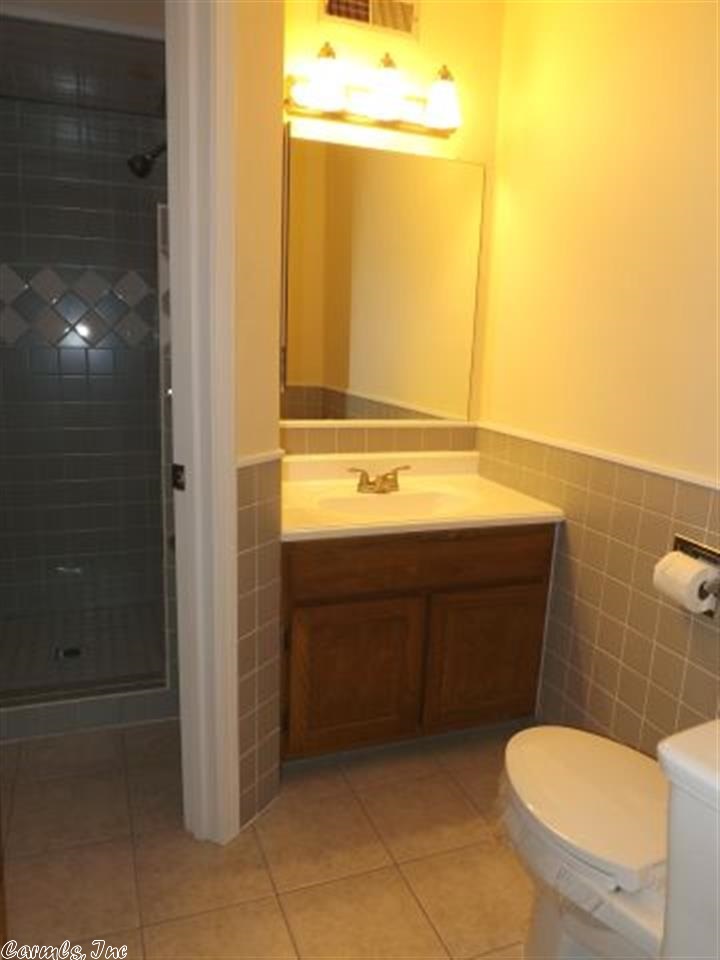 Cherokee Courts - Residential