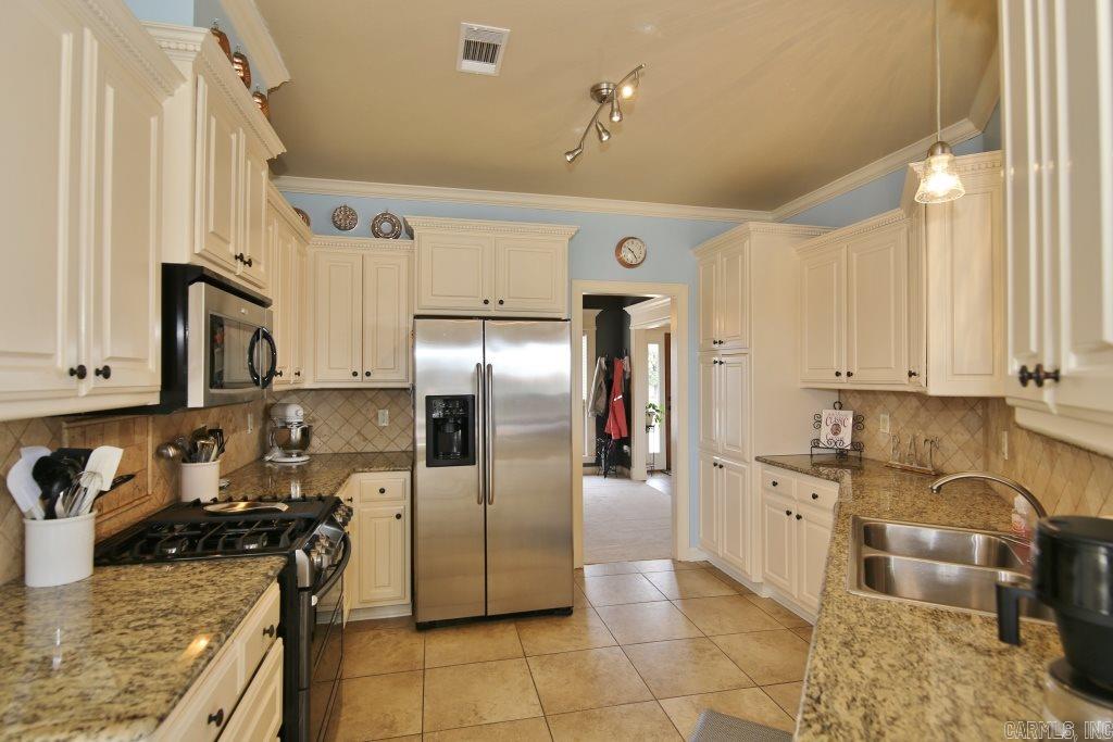 WALTON HEIGHTS - Residential