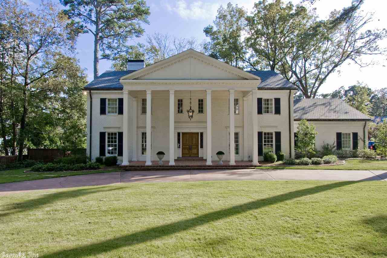 Magnificent Armistead estate has impeccable design, luxurious spaces and modern amenities for the very best of today’s living. This home was extensively renovated with attention to every detail. A brilliant combination of style and exceptional quality craftsmanship. Stunning home situated on an oversized lot in a commanding location. Comfortable yet sophisticated living, the home has large entertainment spaces perfect for guests along w/ luxurious private quarters. Five bedrms+ 973 sf. 3rd floor playroom.