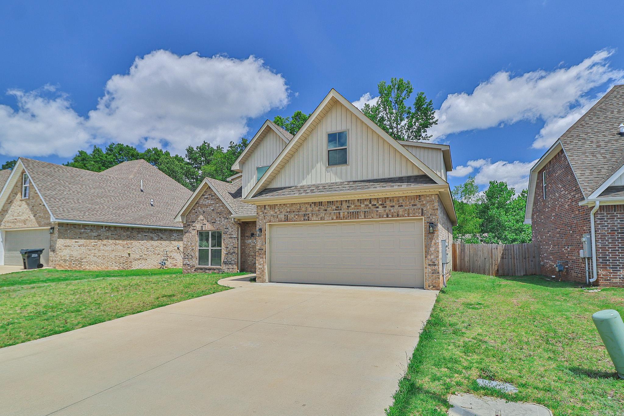 PROSPECT VILLAGE - Residential