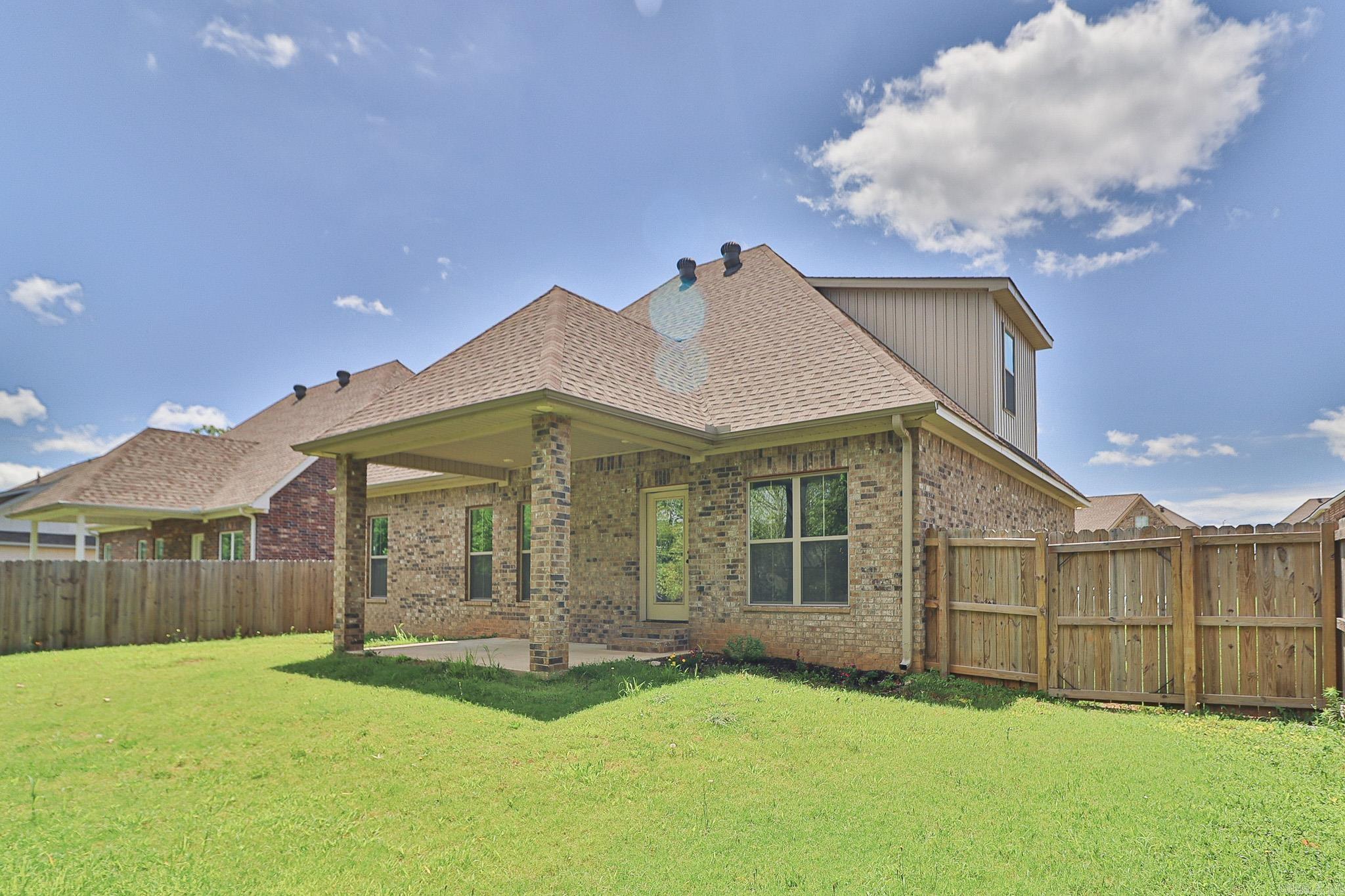 PROSPECT VILLAGE - Residential