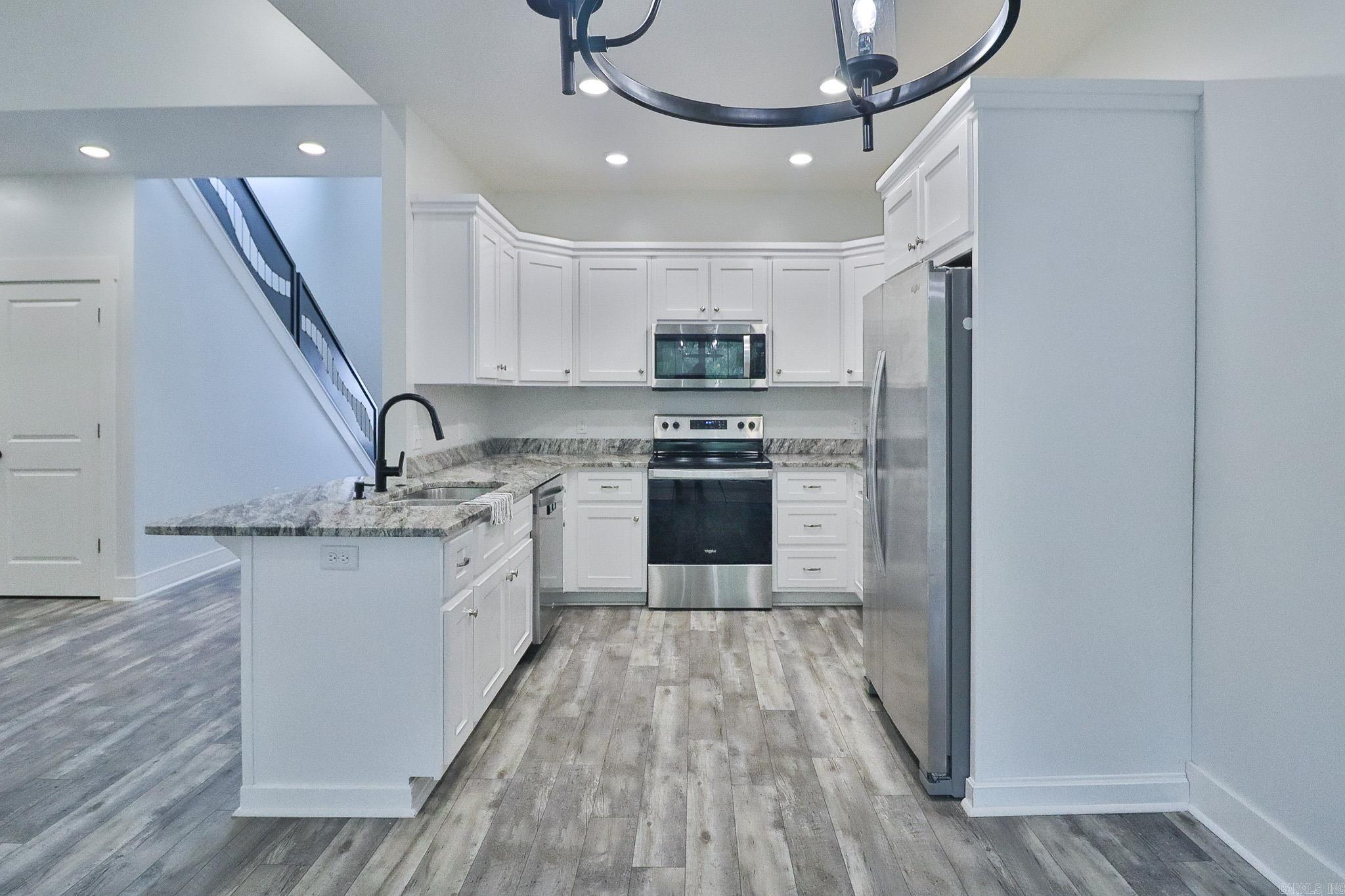 PROSPECT VILLAGE - Residential