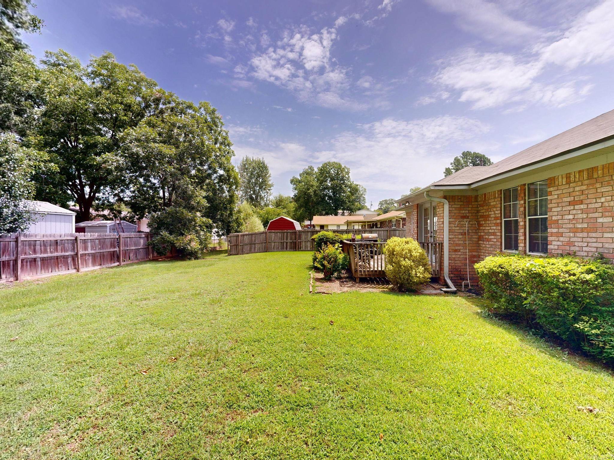 WILLOWBROOK - Residential