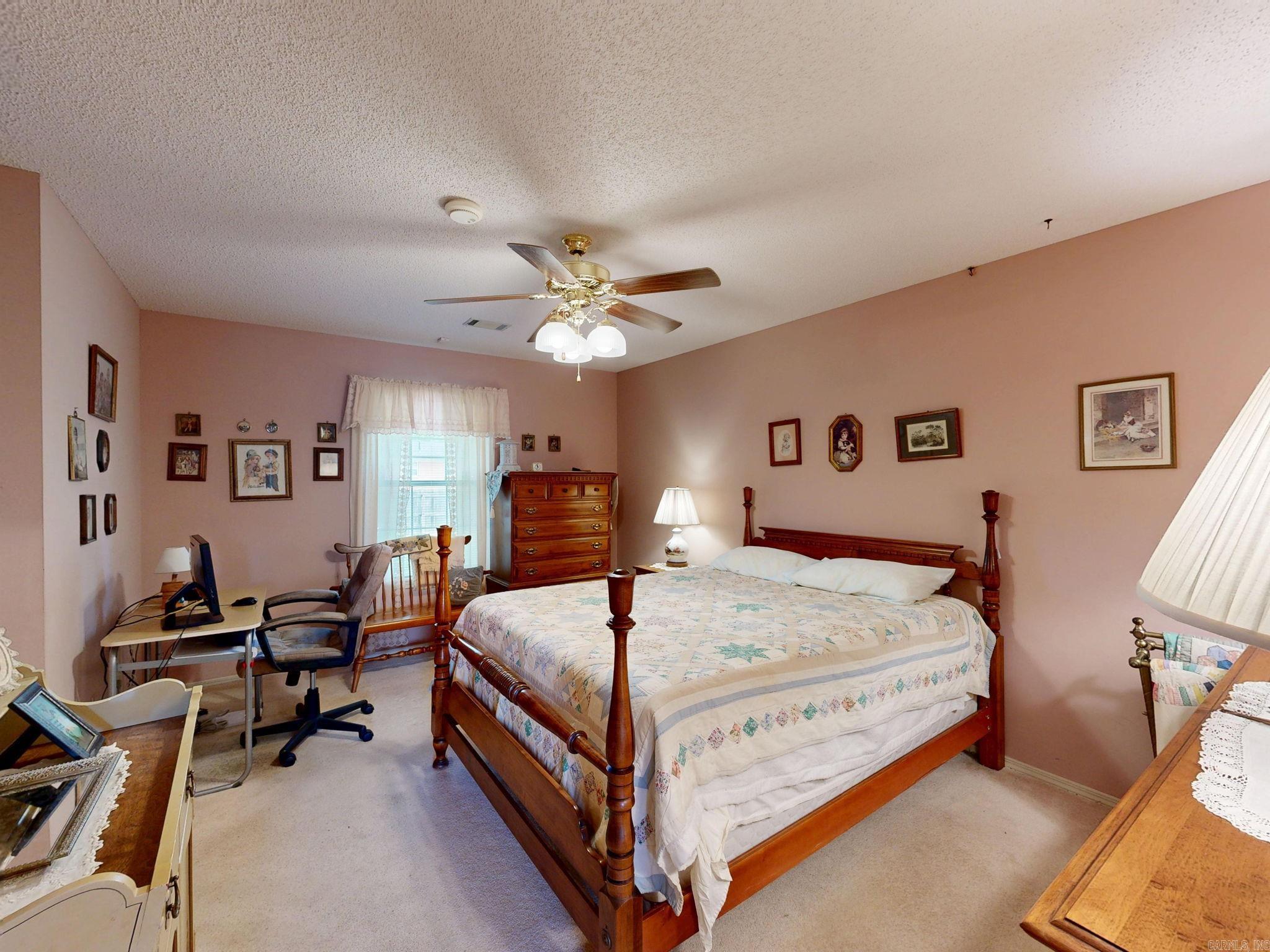 WILLOWBROOK - Residential