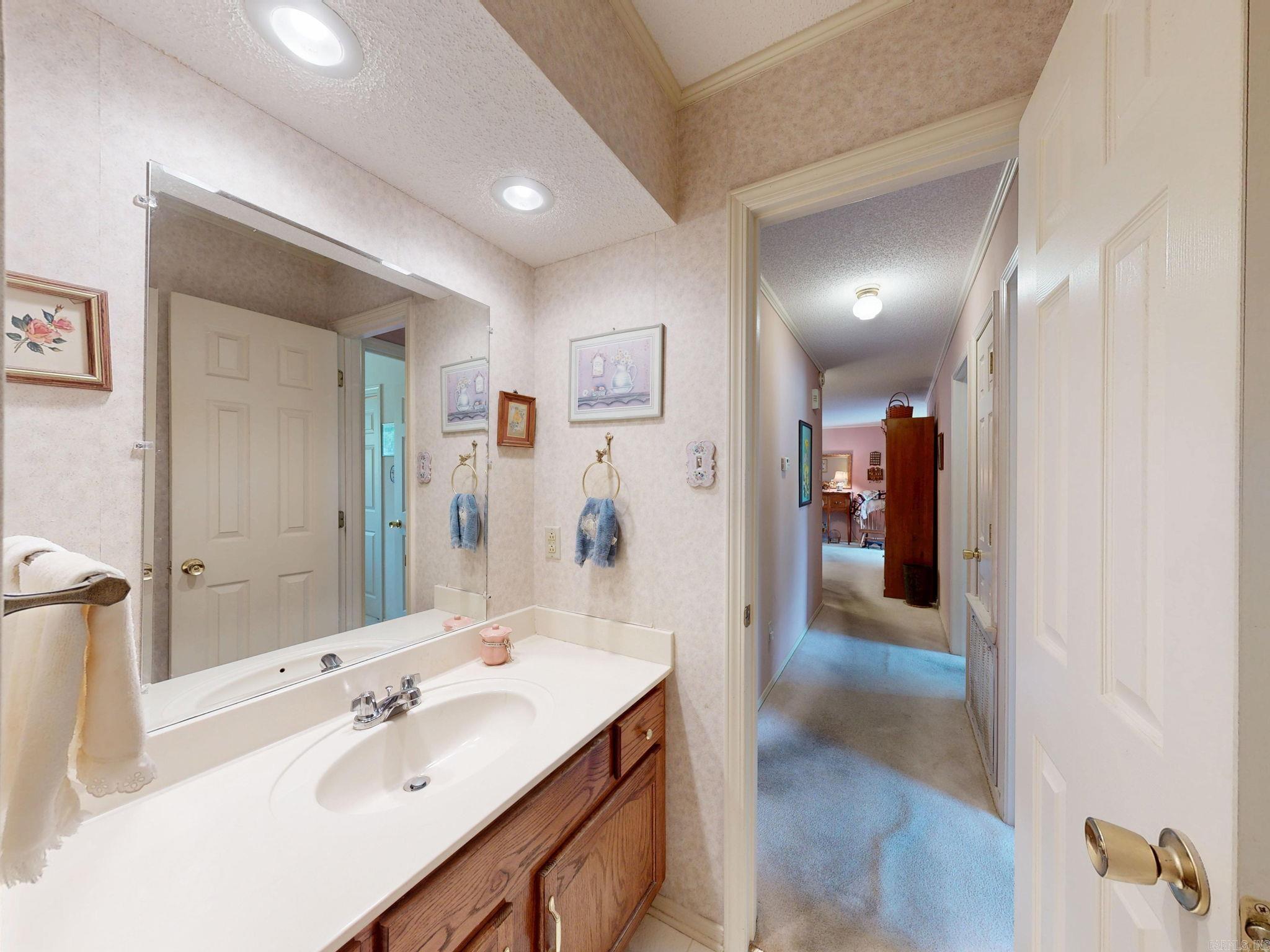WILLOWBROOK - Residential