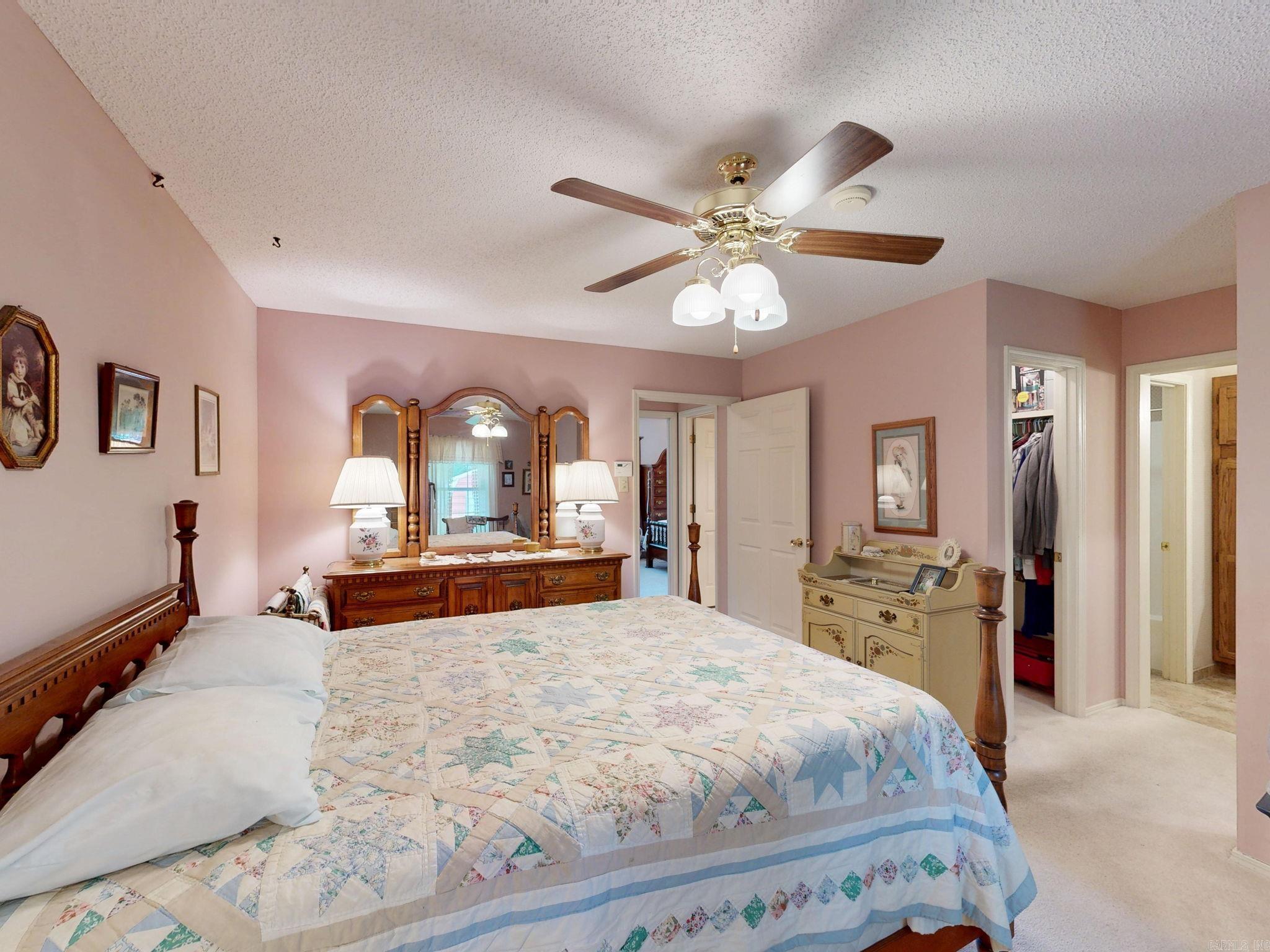 WILLOWBROOK - Residential