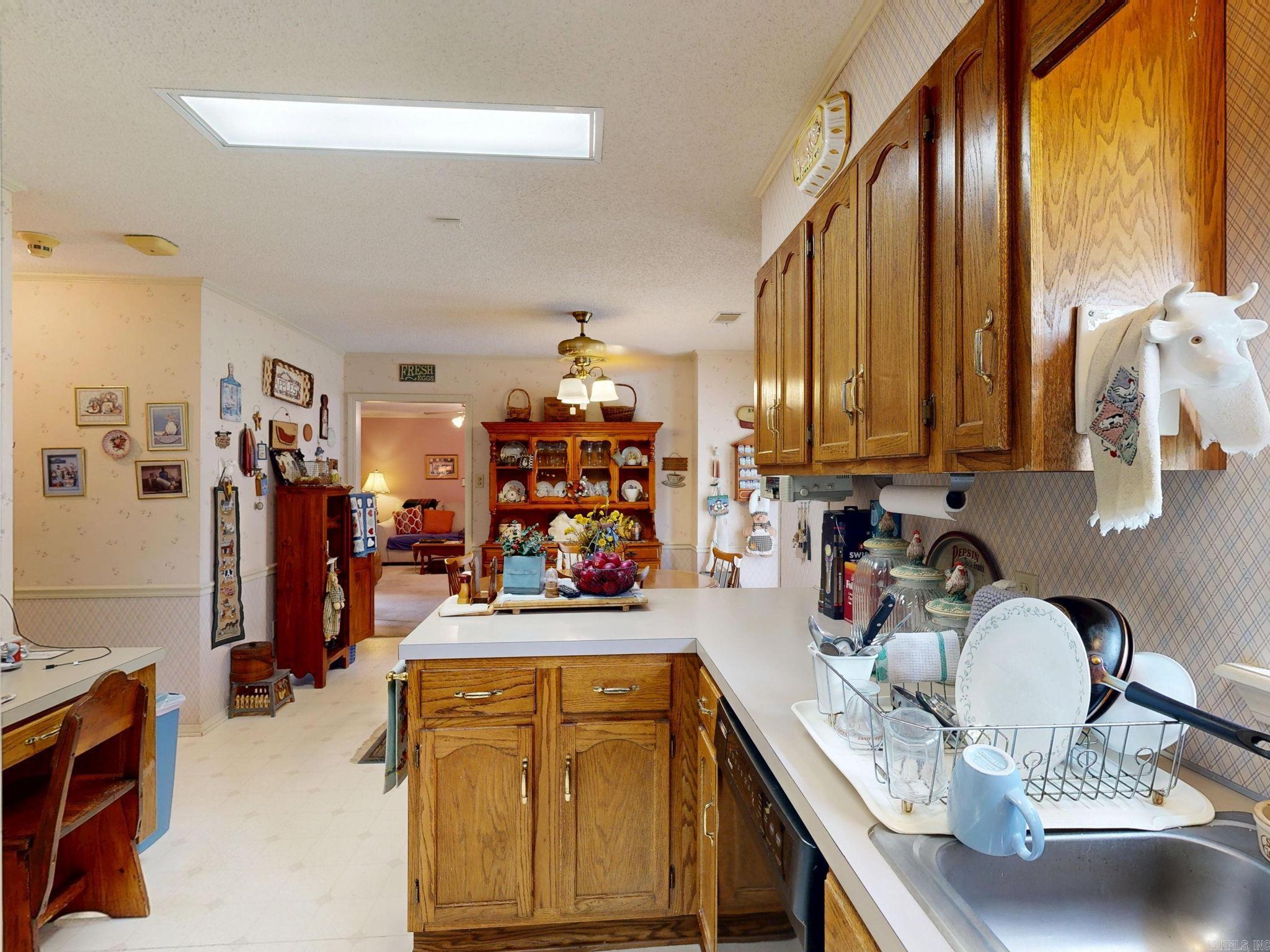 WILLOWBROOK - Residential