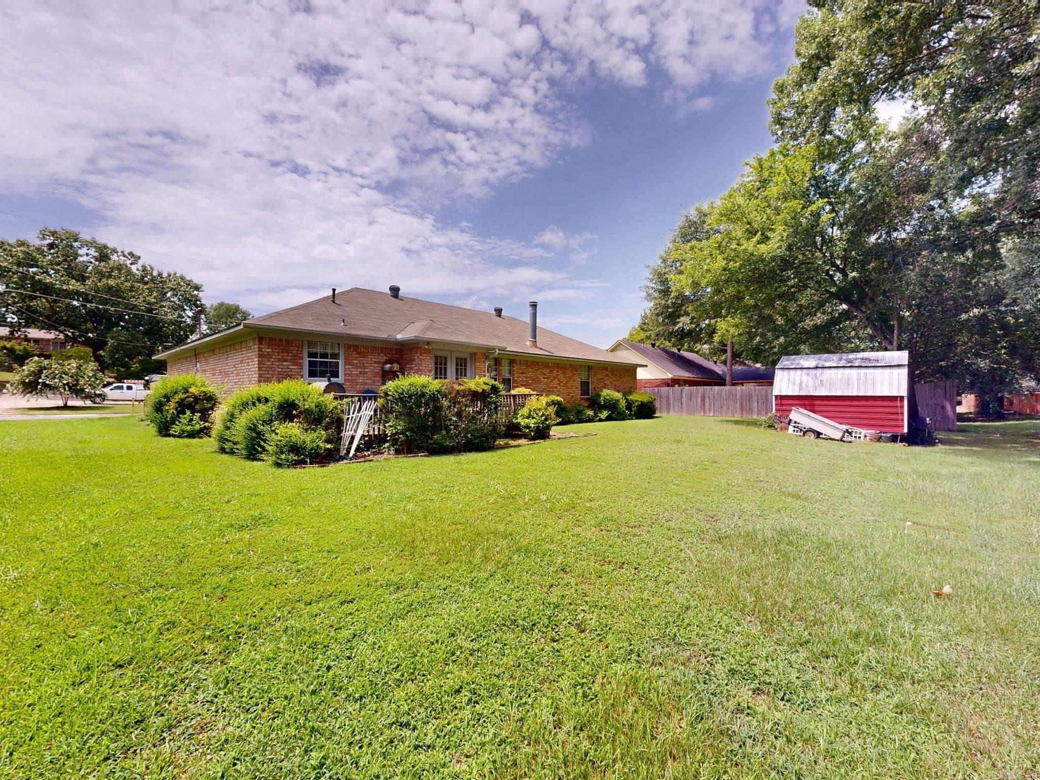 WILLOWBROOK - Residential