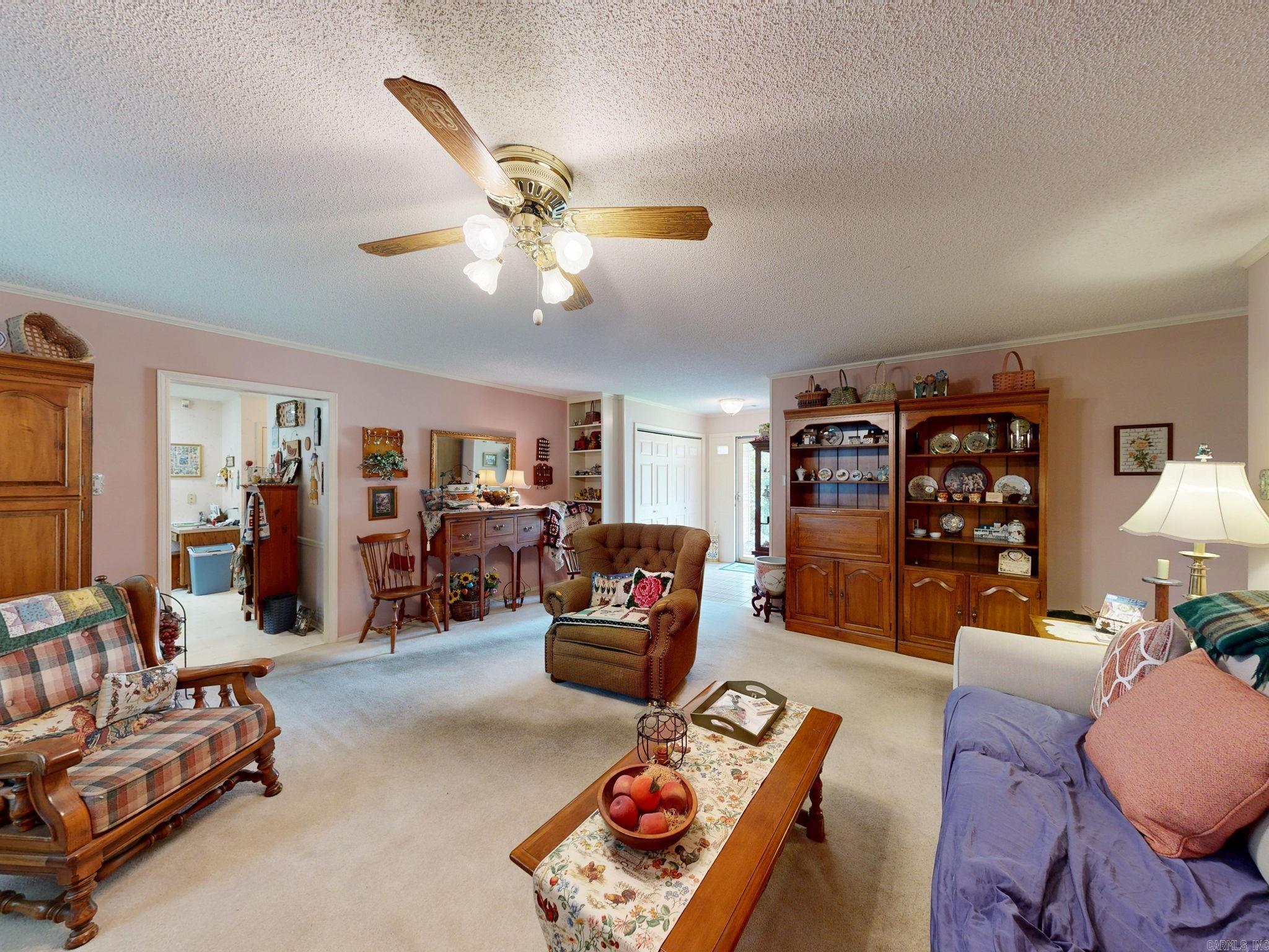 WILLOWBROOK - Residential