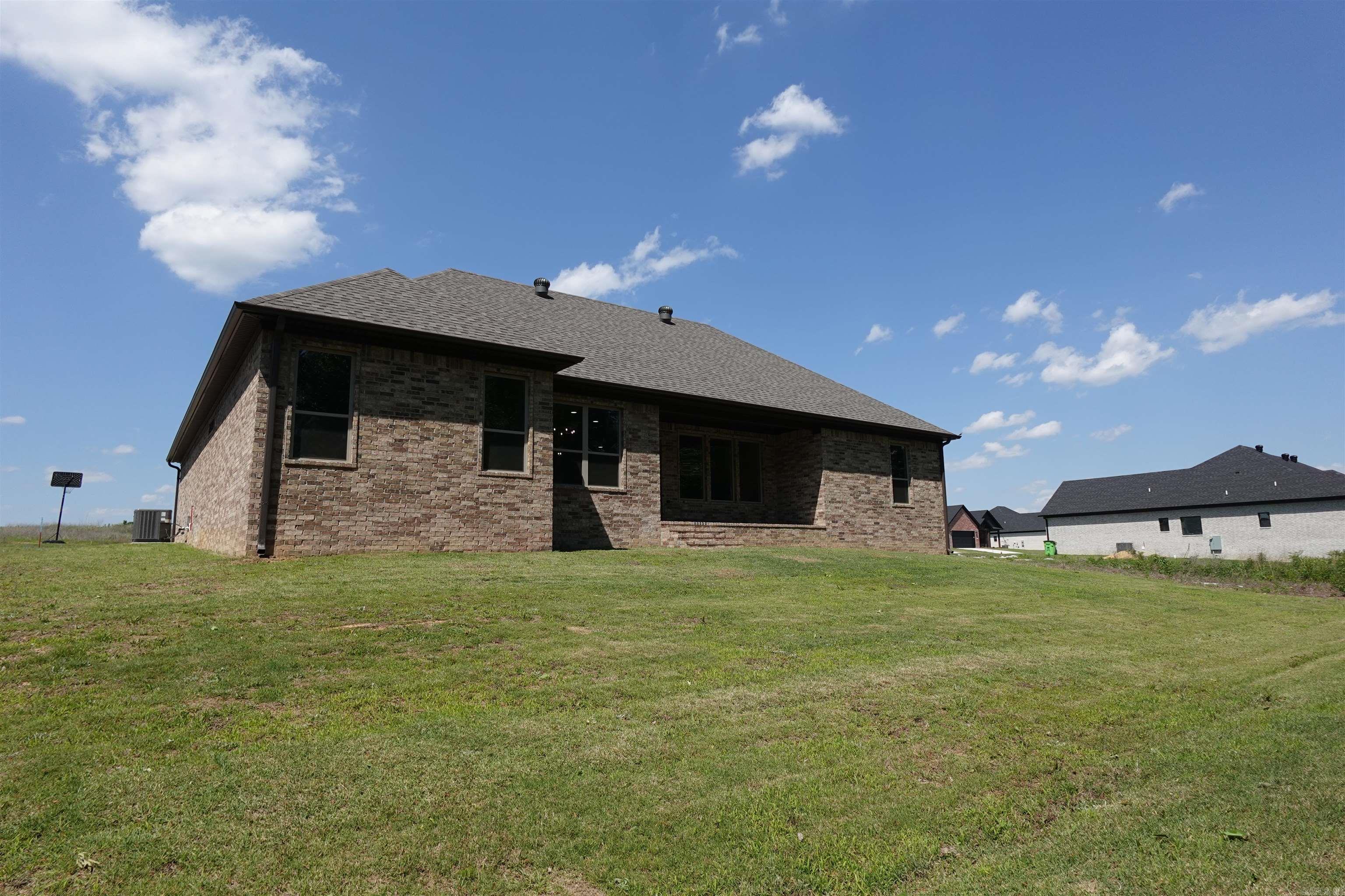 HIDDEN VALLEY ESTATES - Residential