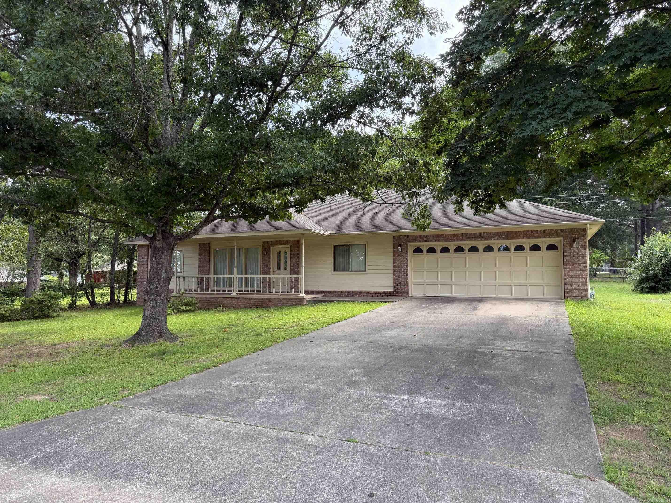 Heber Springs-Inside - Residential