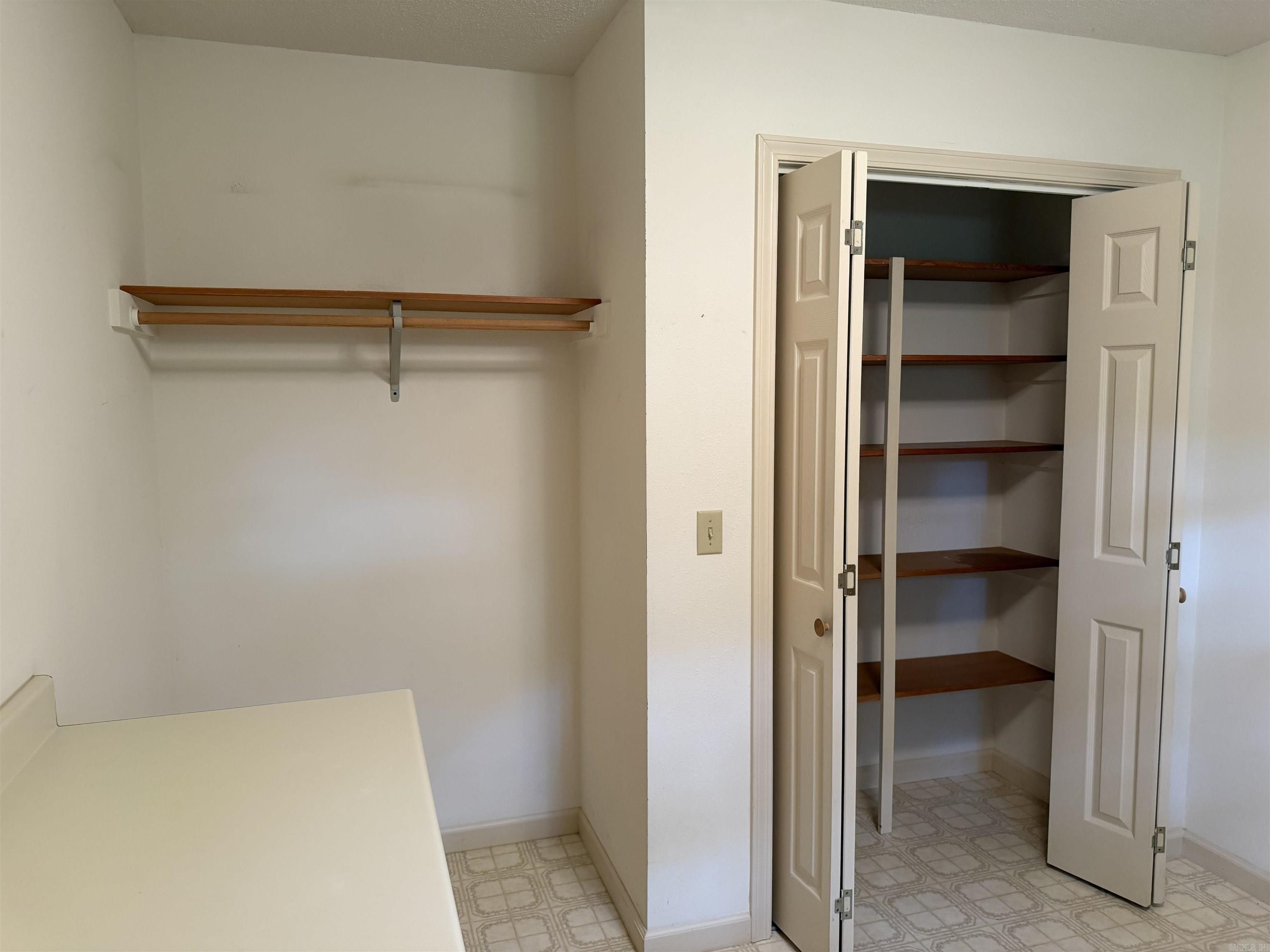 Heber Springs-Inside - Residential