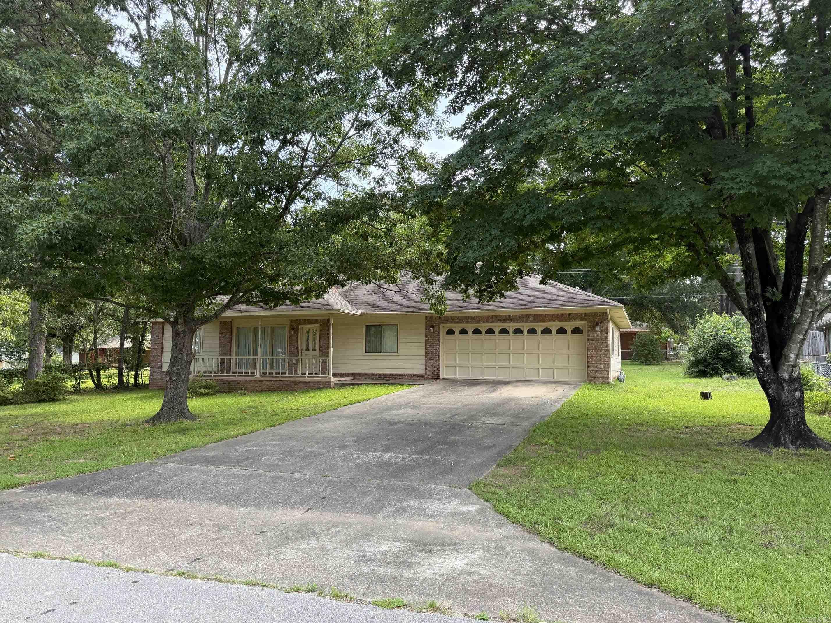 Heber Springs-Inside - Residential