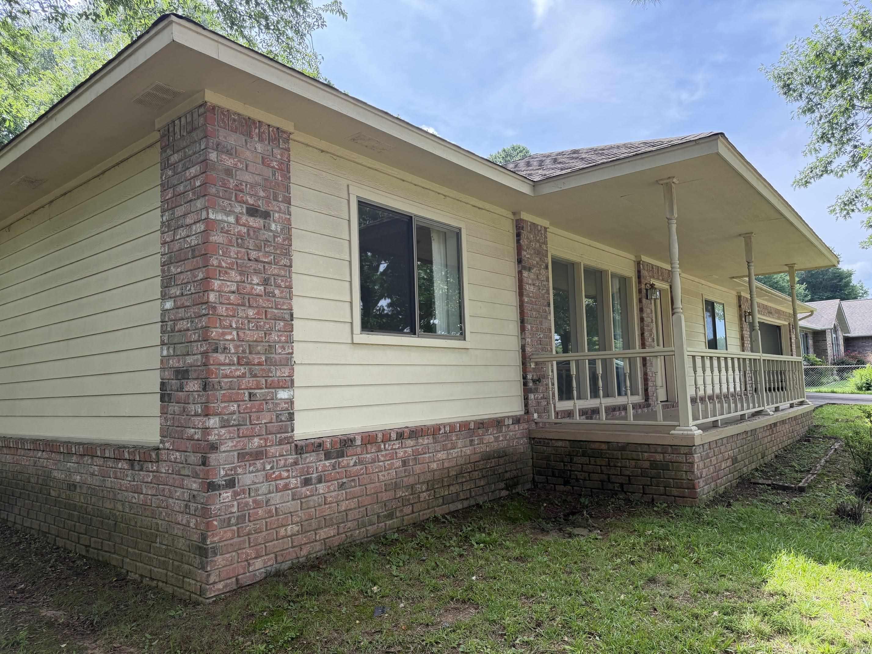 Heber Springs-Inside - Residential