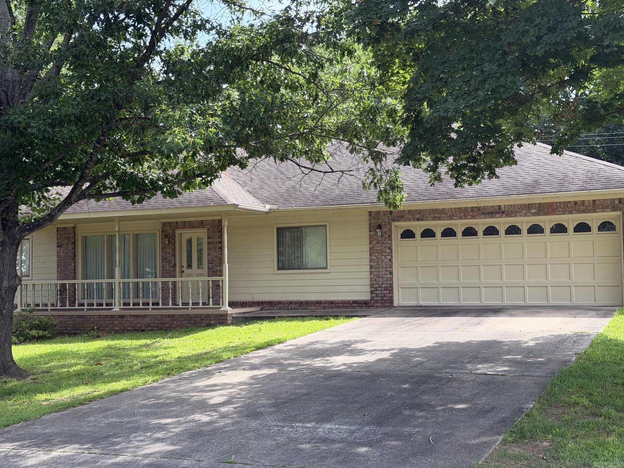 Heber Springs-Inside - Residential