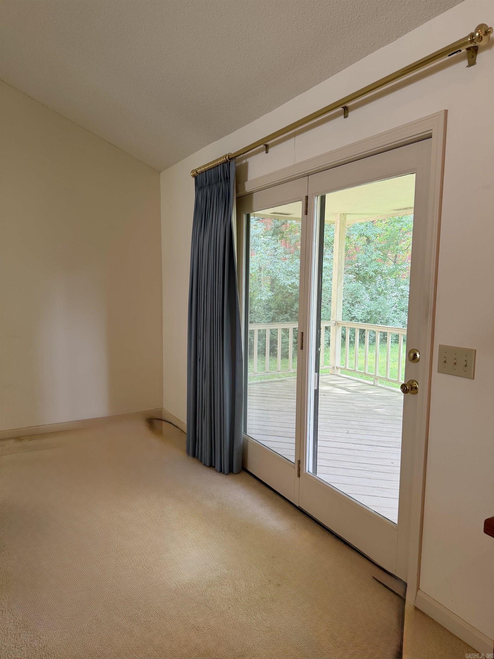 Heber Springs-Inside - Residential