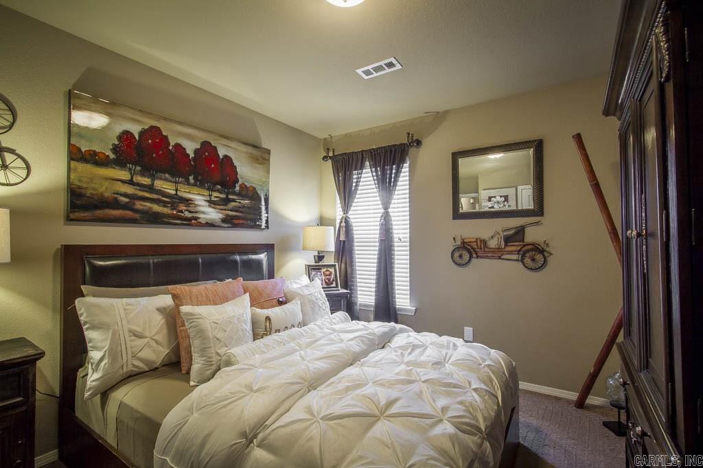 PARKWAY MEADOWS - Residential
