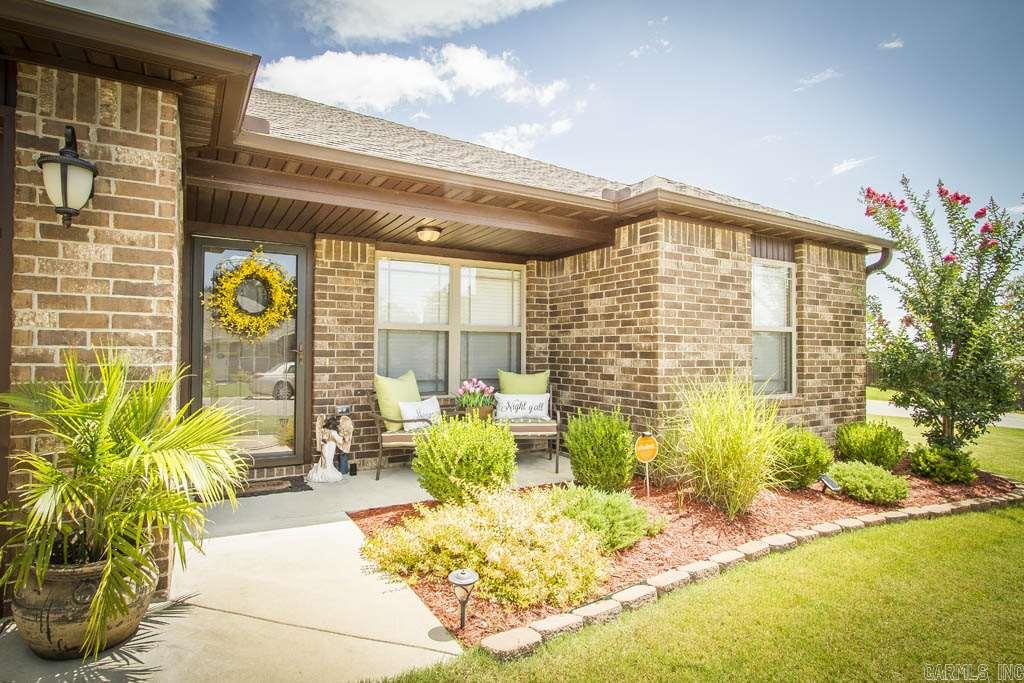 PARKWAY MEADOWS - Residential