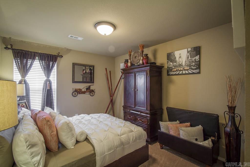 PARKWAY MEADOWS - Residential